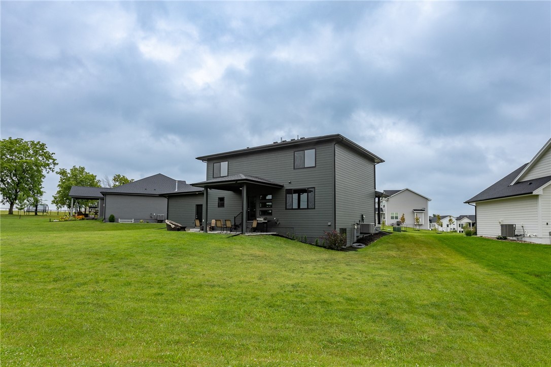 2707 NE Brentwood Circle