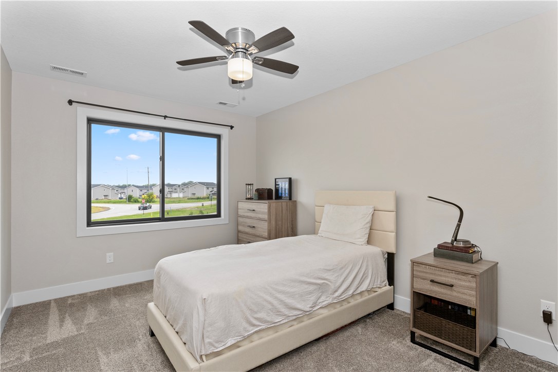 2707 NE Brentwood Circle