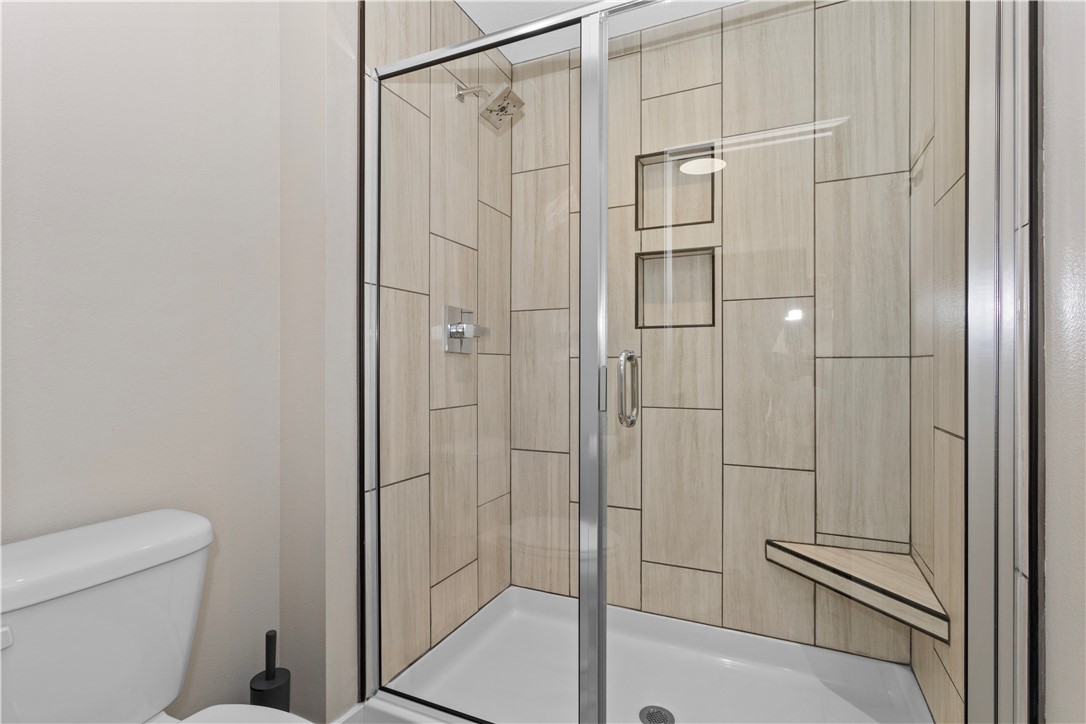 2707 NE Brentwood Circle