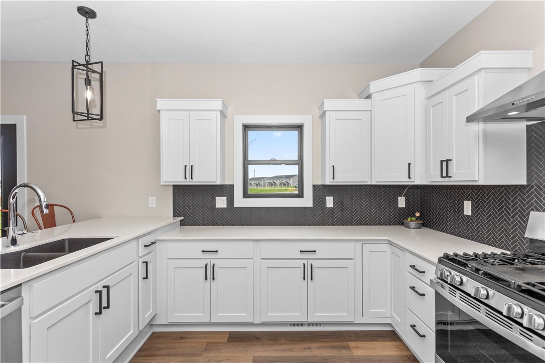 2707 NE Brentwood Circle