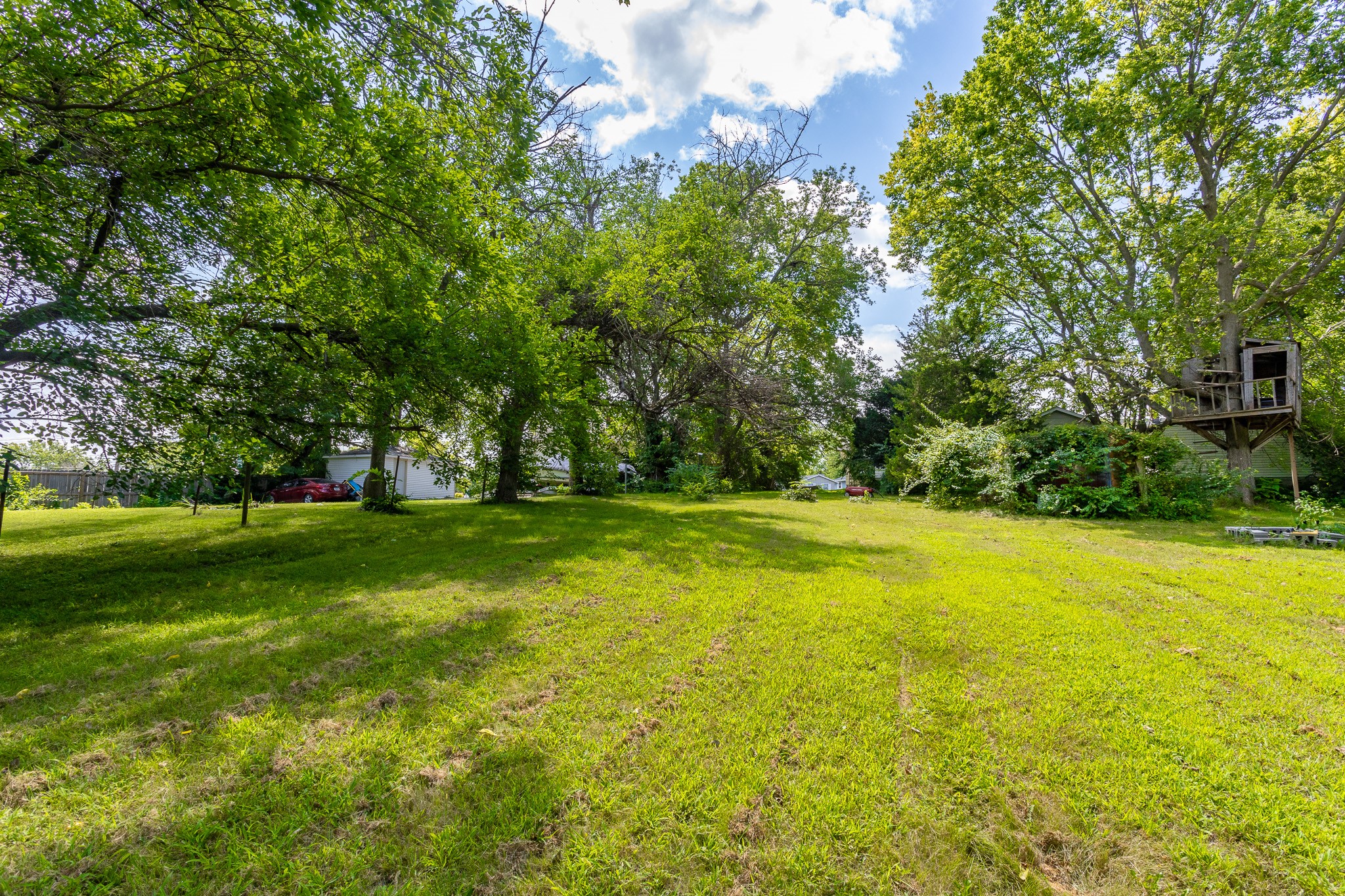 3216 E Tiffin Avenue