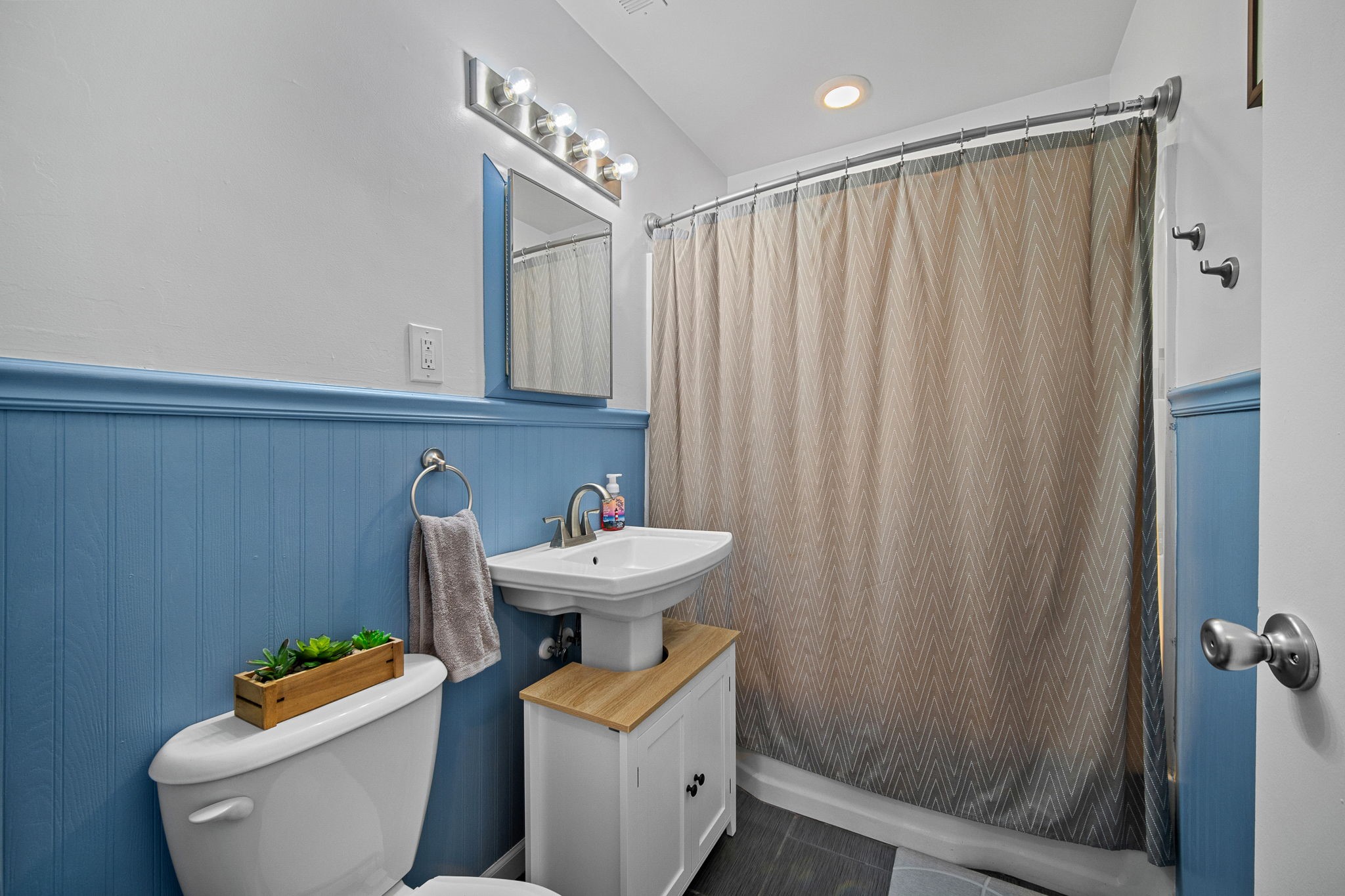 4108 Columbia Street