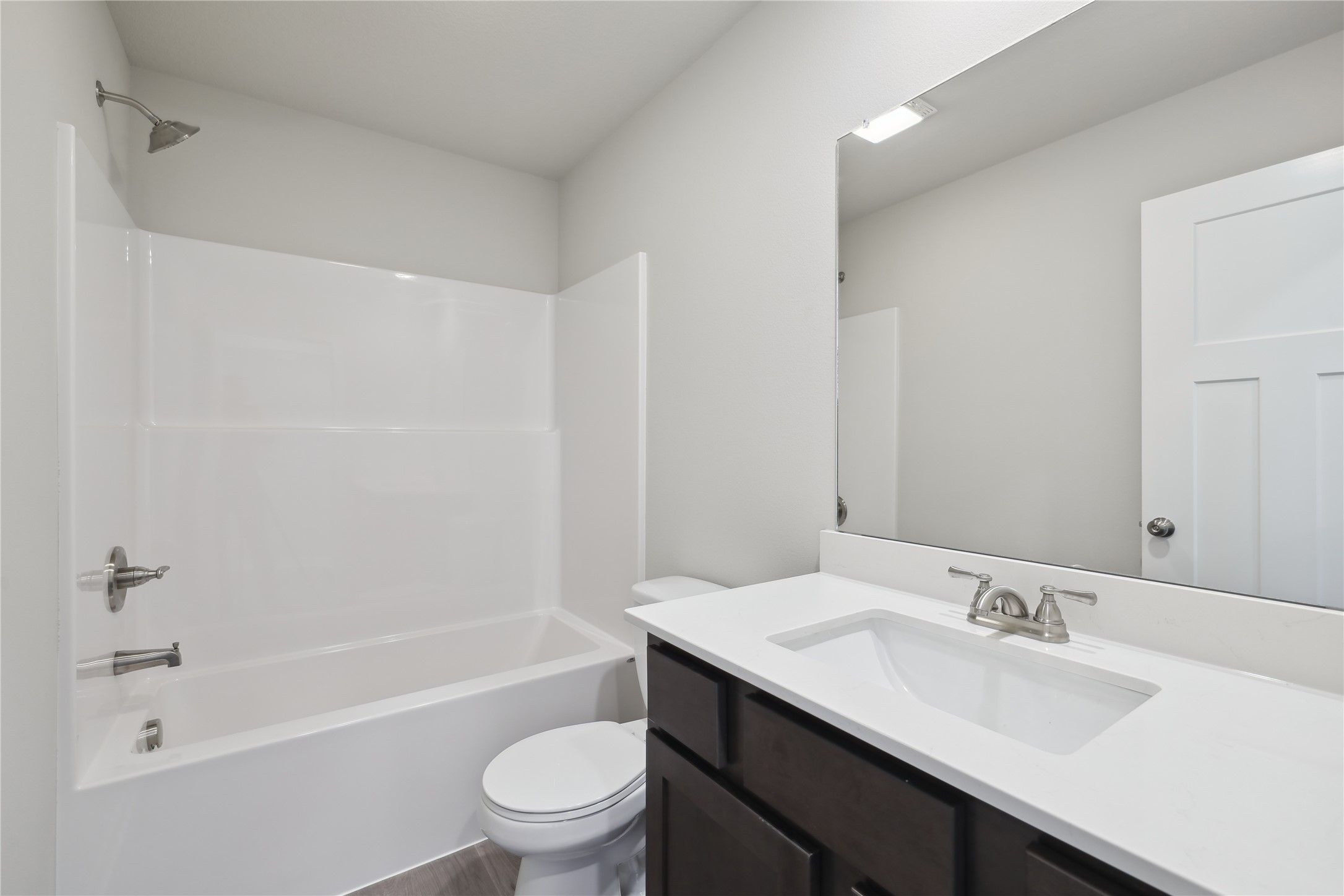 208 S Valley View Drive