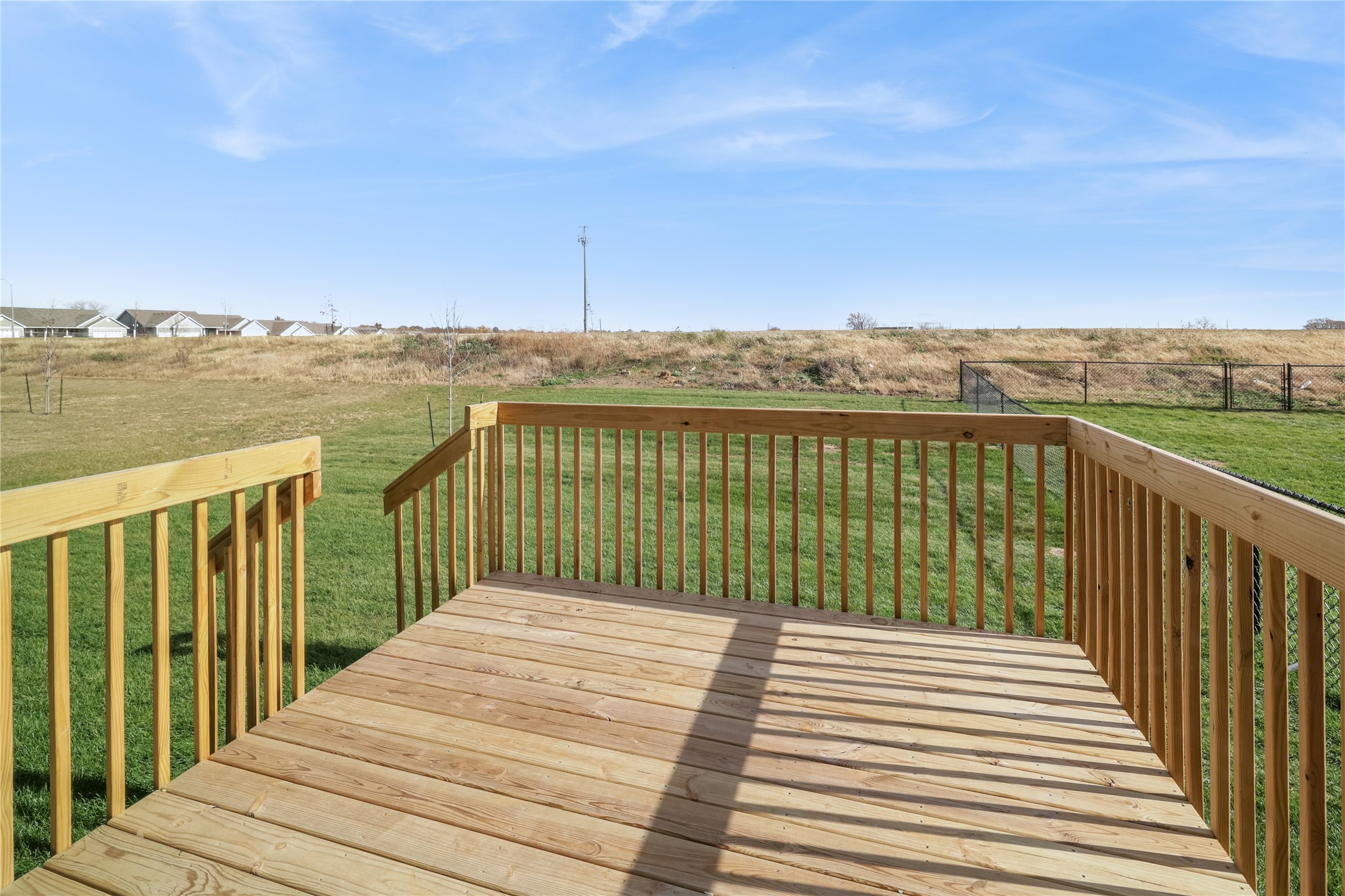 208 S Valley View Drive