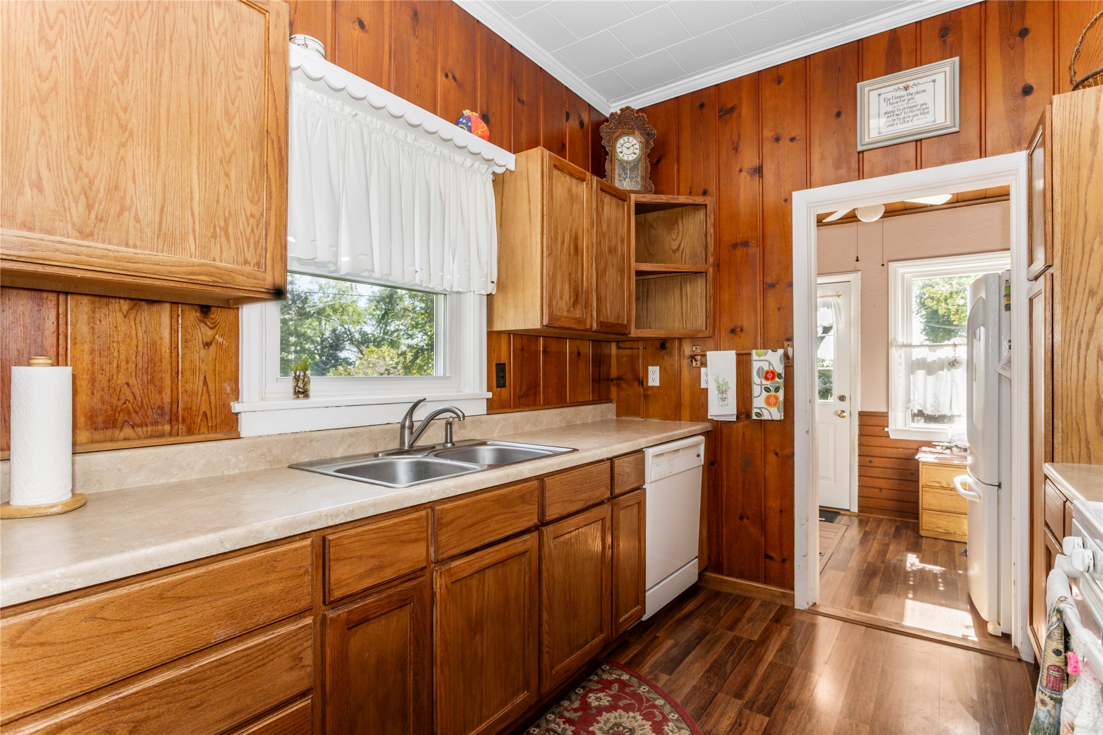 1260 W Broadway Street