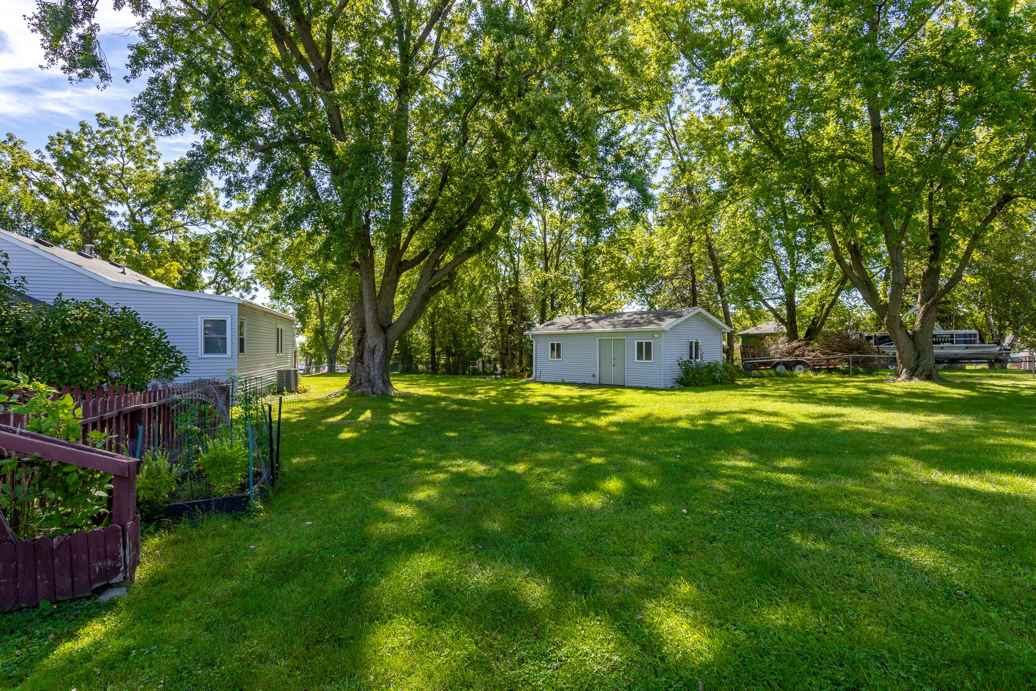 1260 W Broadway Street