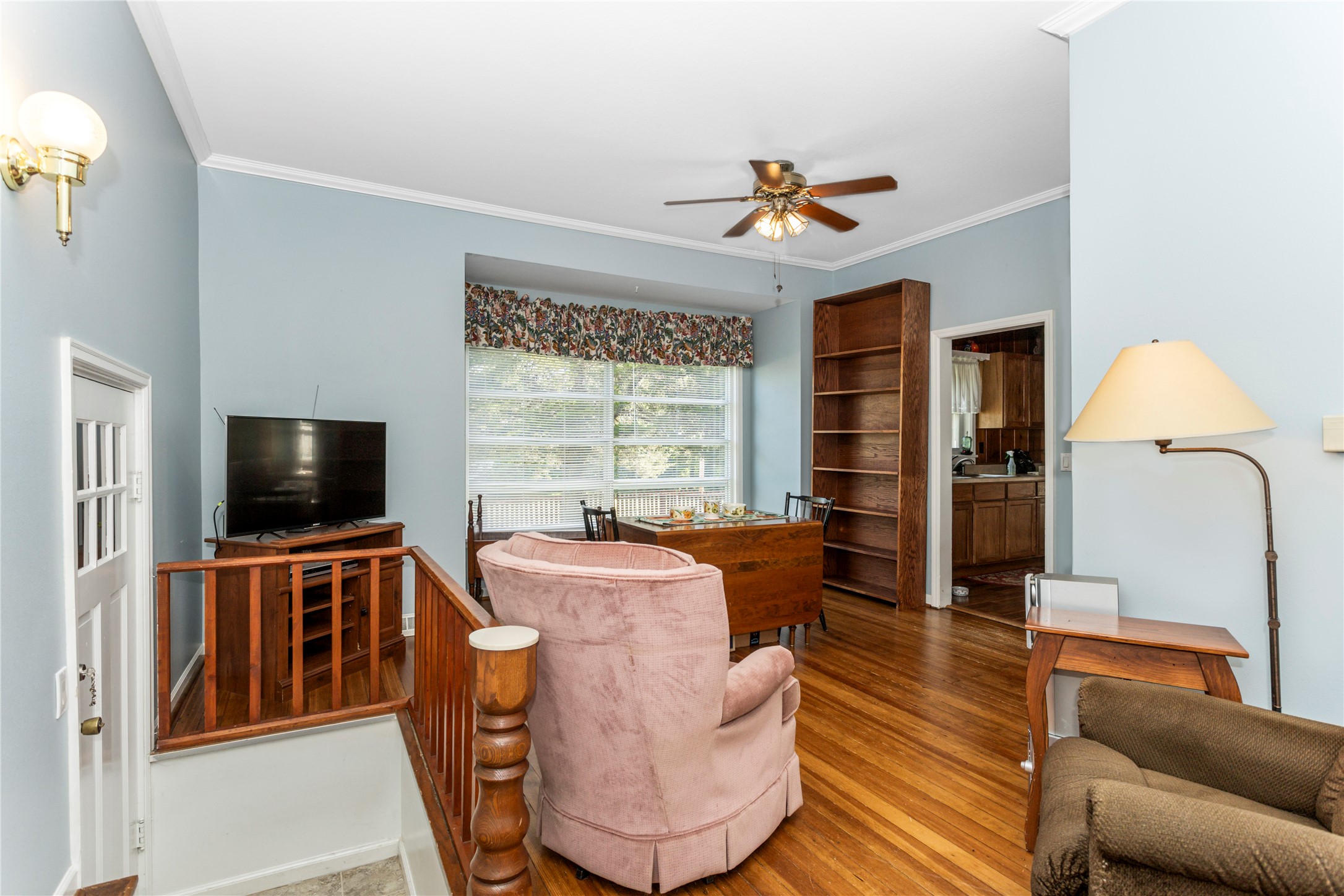 1260 W Broadway Street