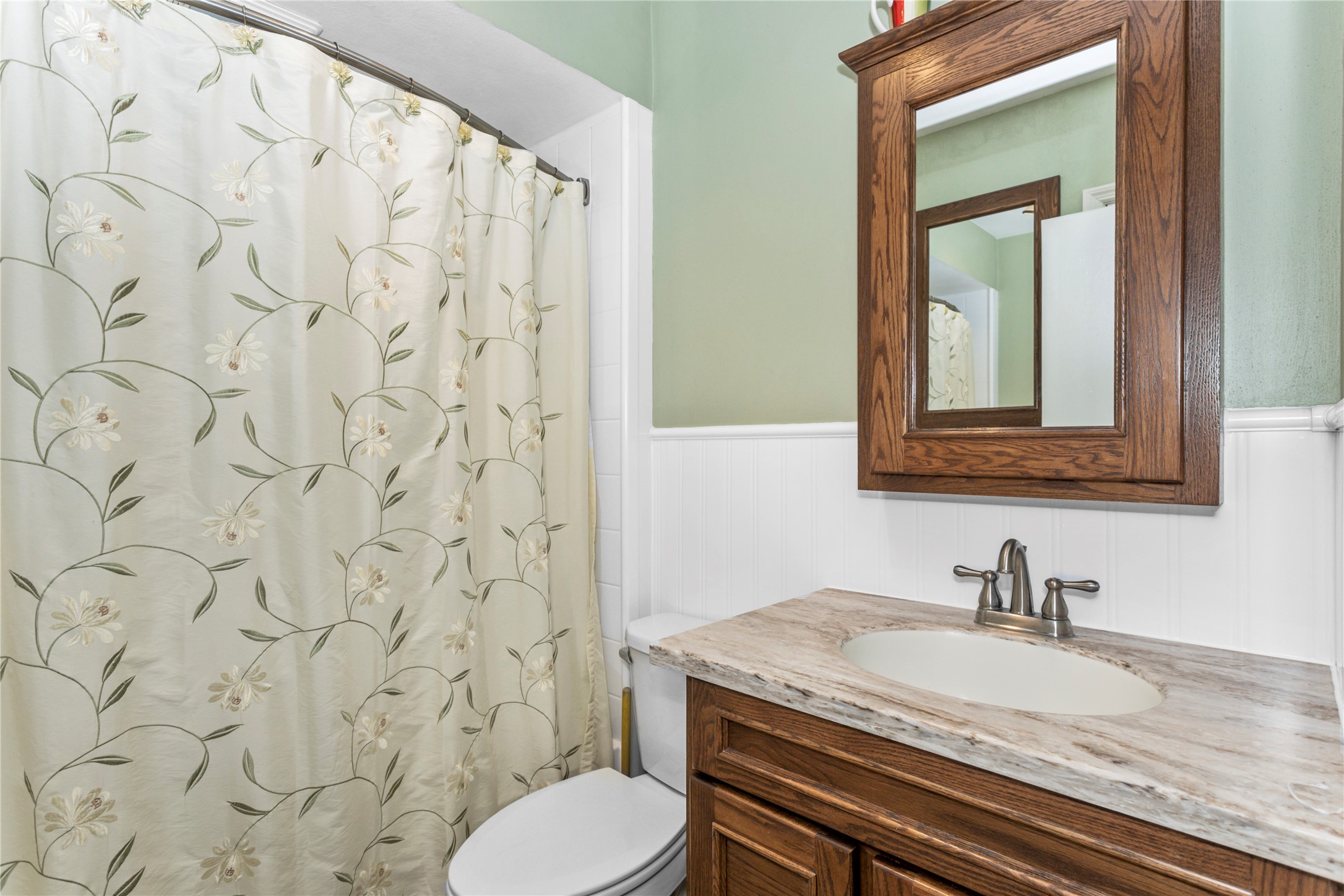 1260 W Broadway Street