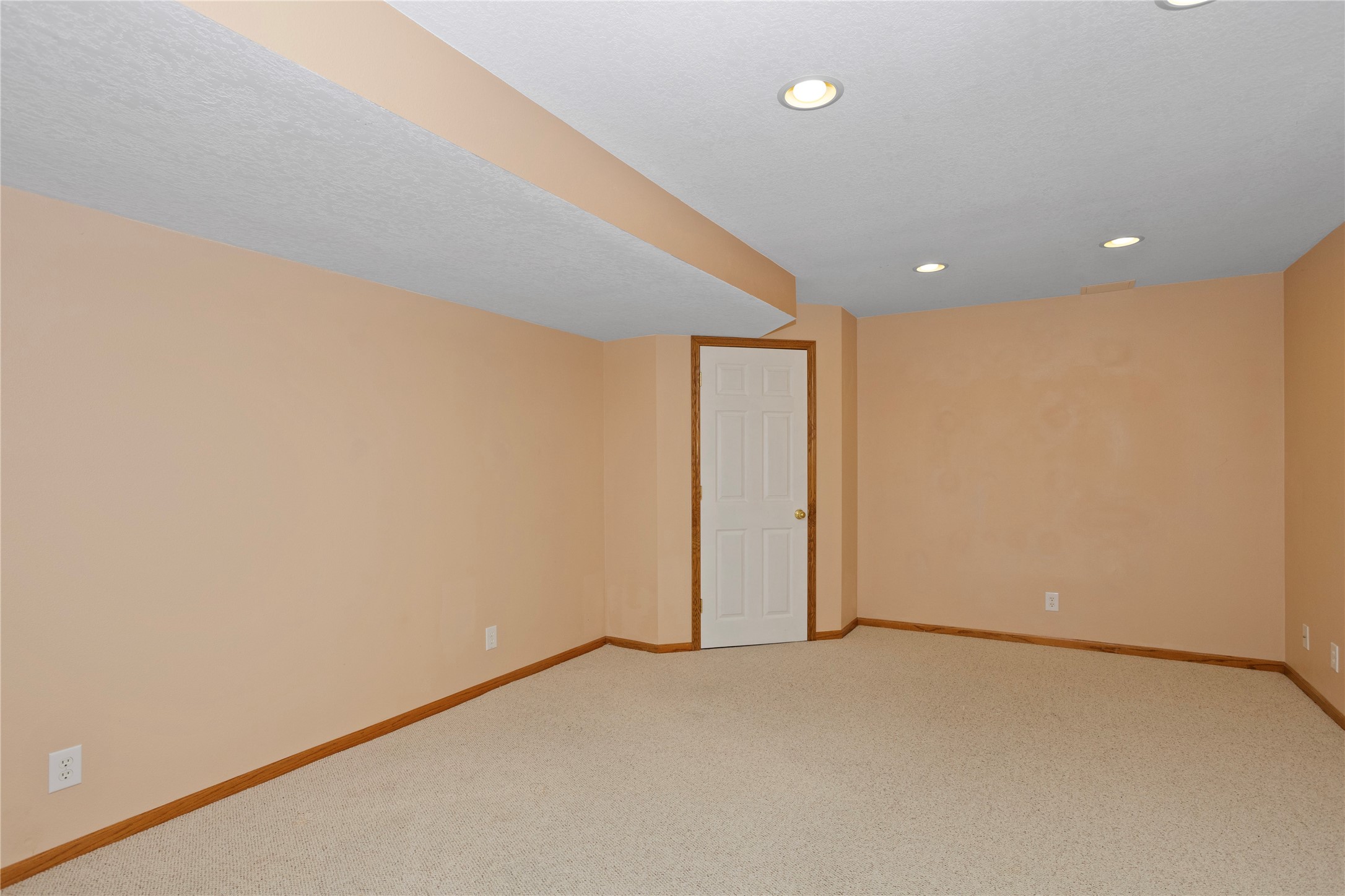 15501 Wildwood Drive