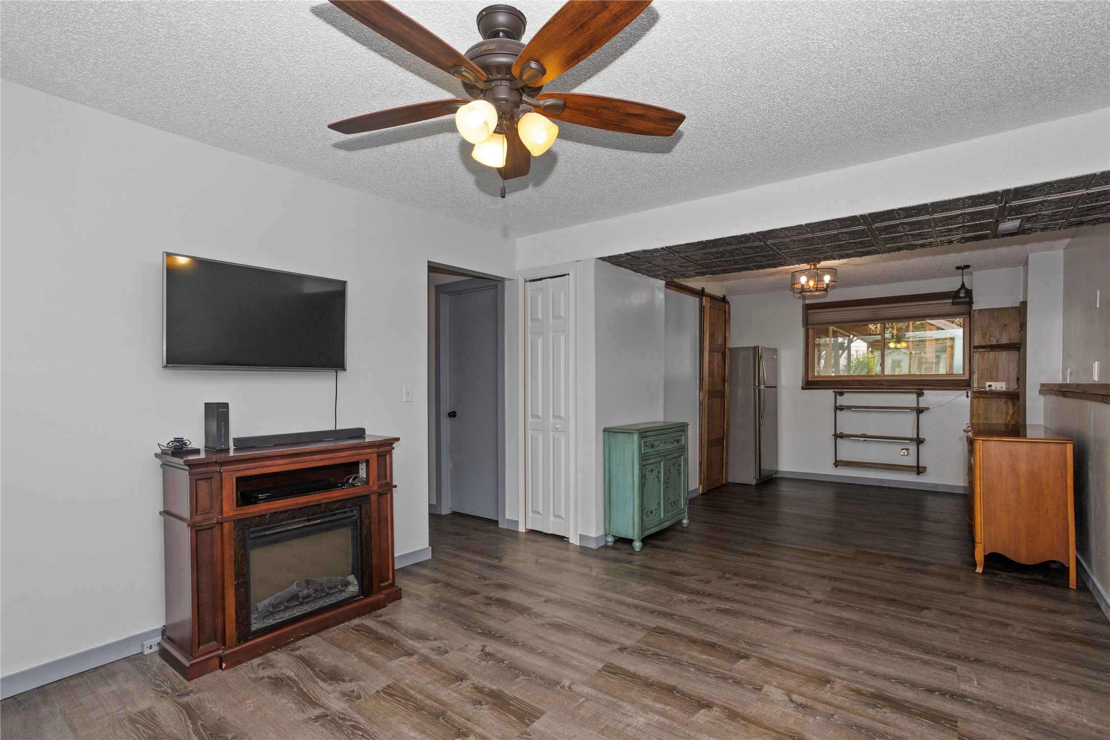 222 SW Des Moines Street