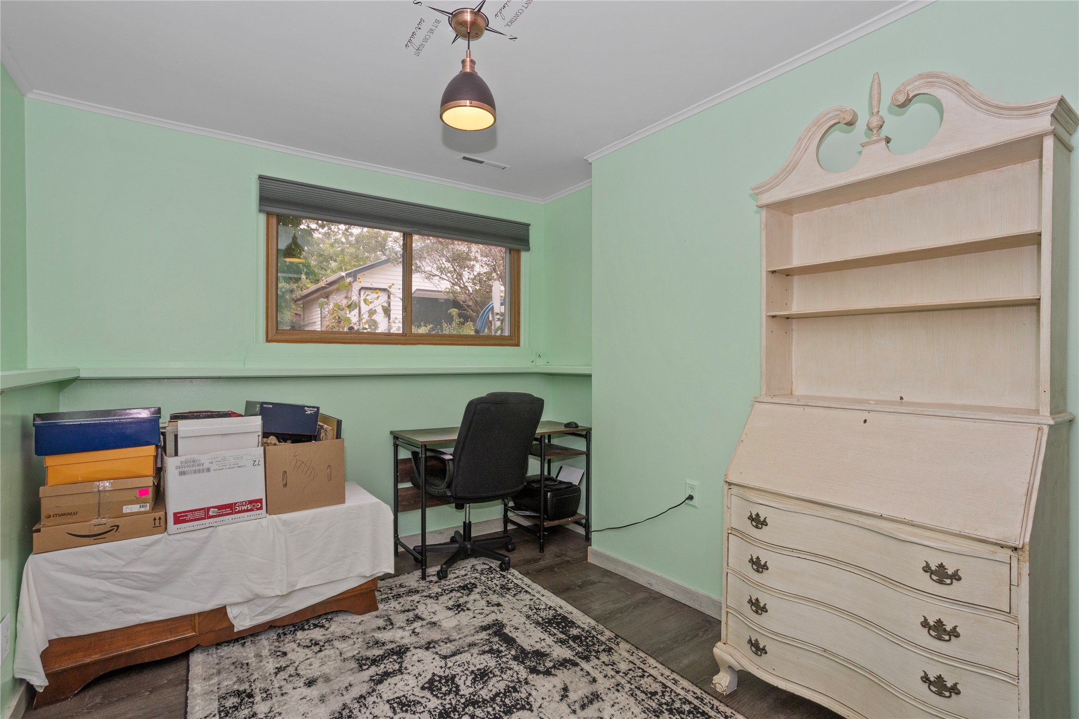 222 SW Des Moines Street