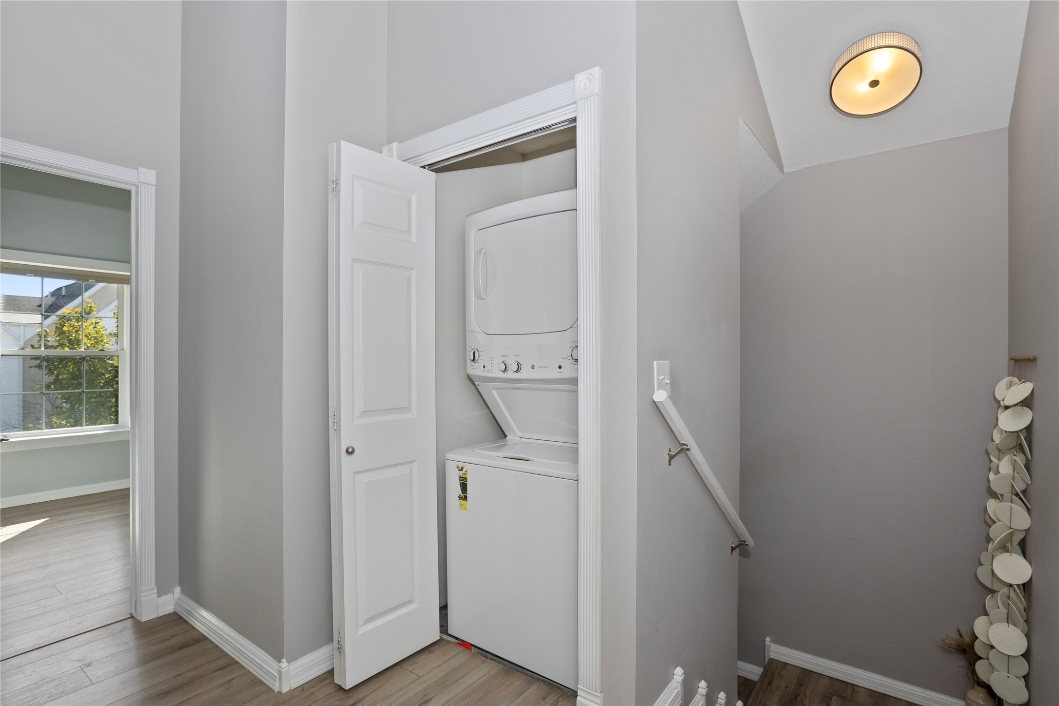 1255 SE Village View Lane