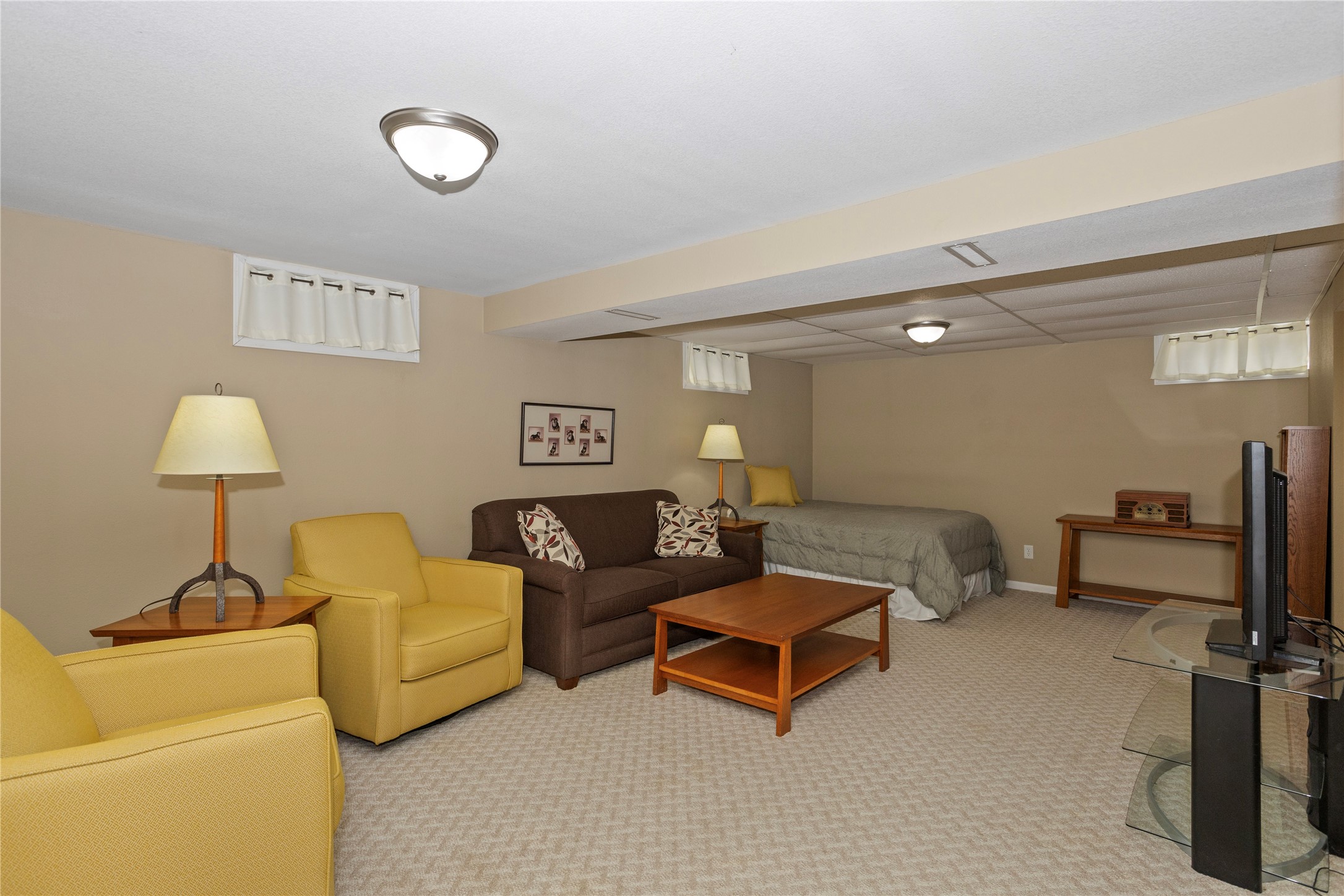 903 Maplecrest Drive