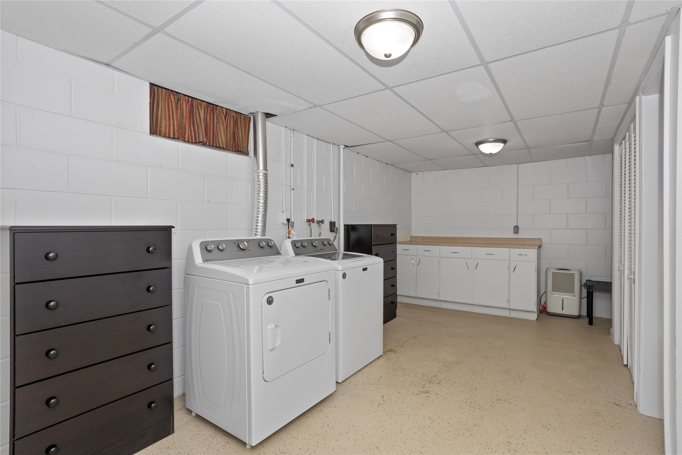 903 Maplecrest Drive