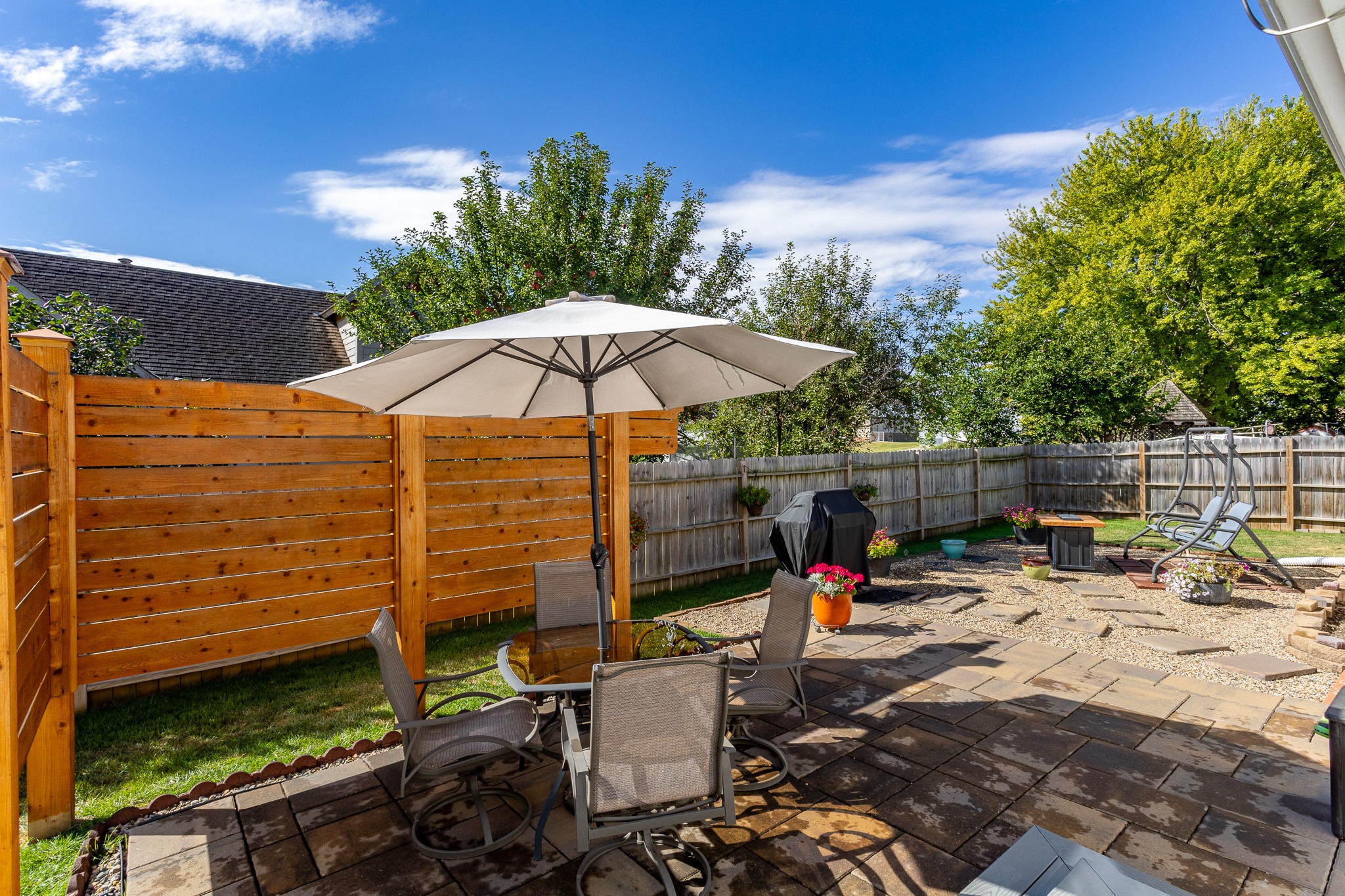 903 Maplecrest Drive