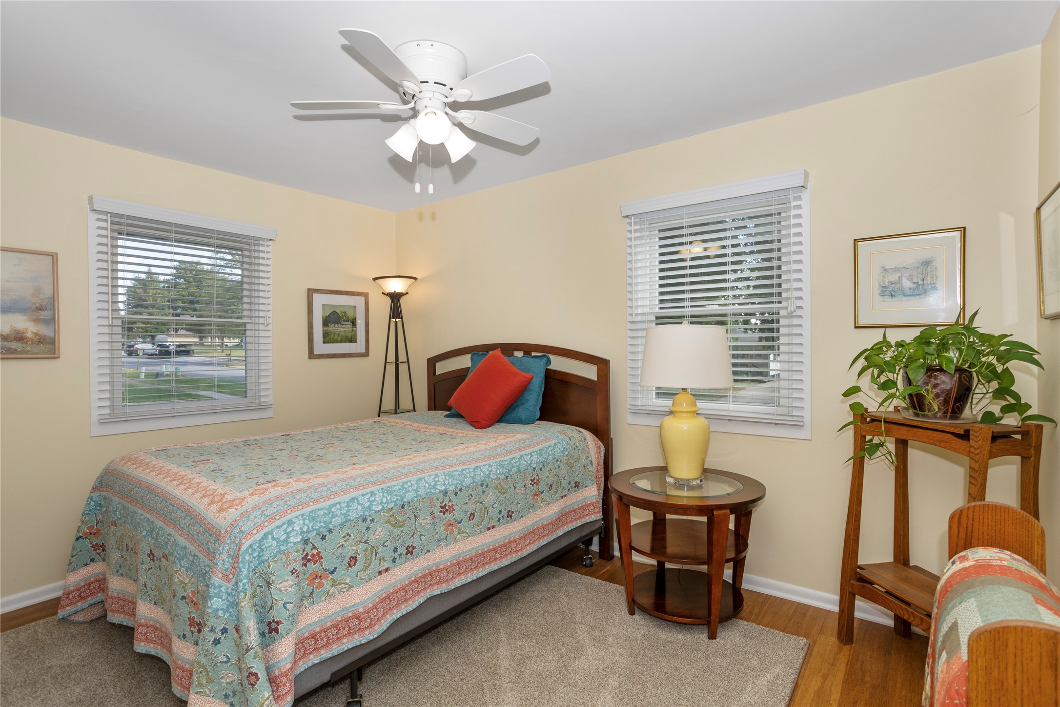 903 Maplecrest Drive