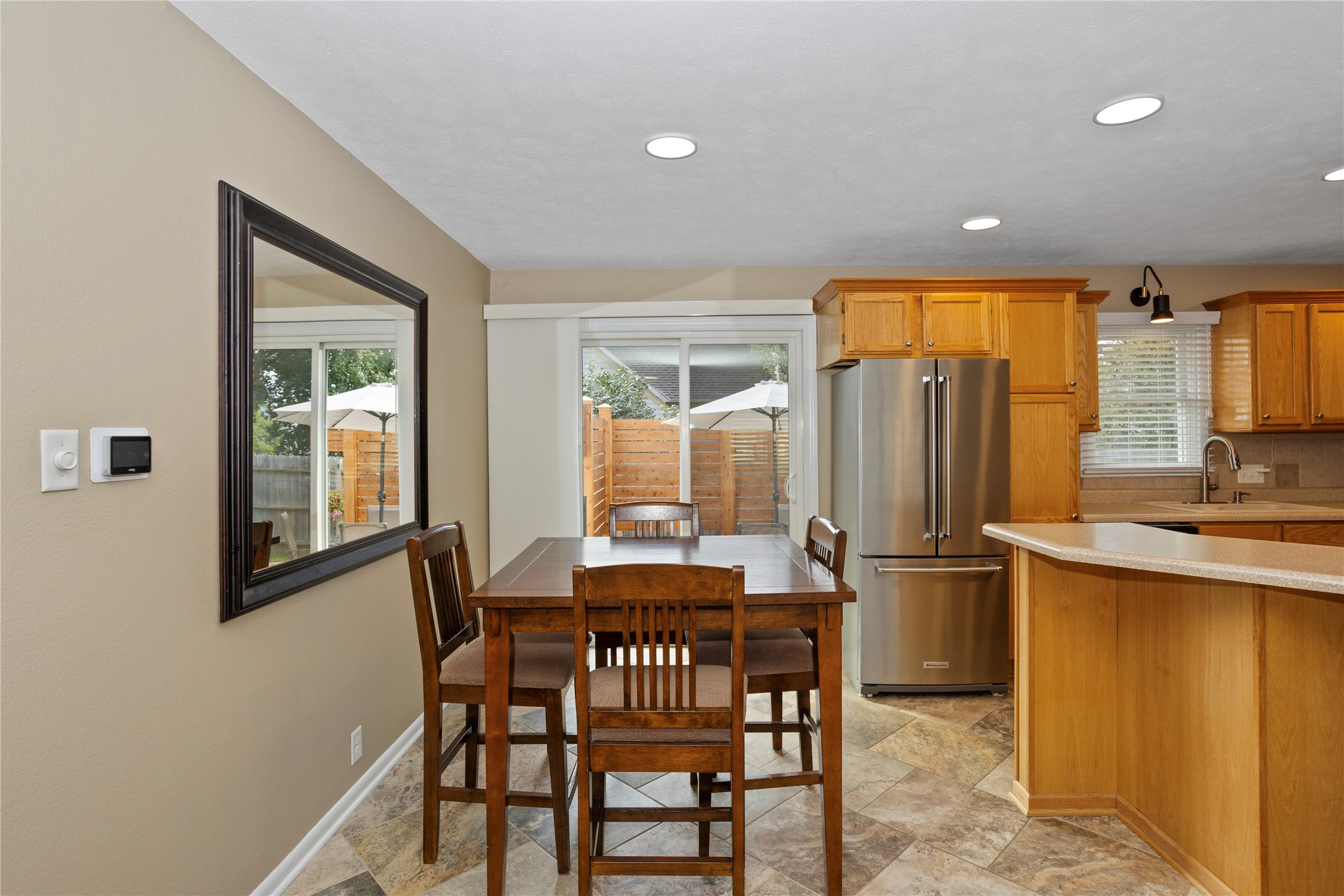 903 Maplecrest Drive