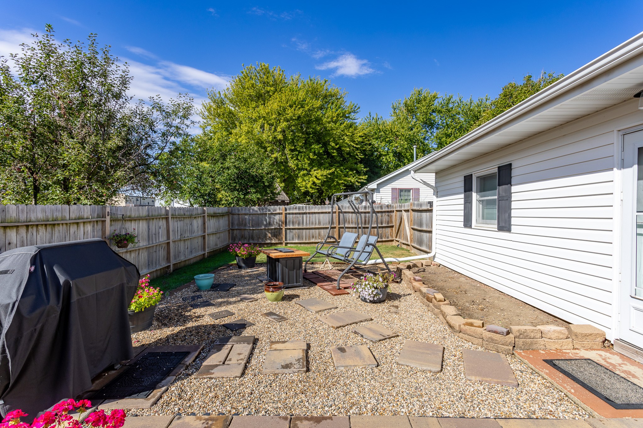 903 Maplecrest Drive