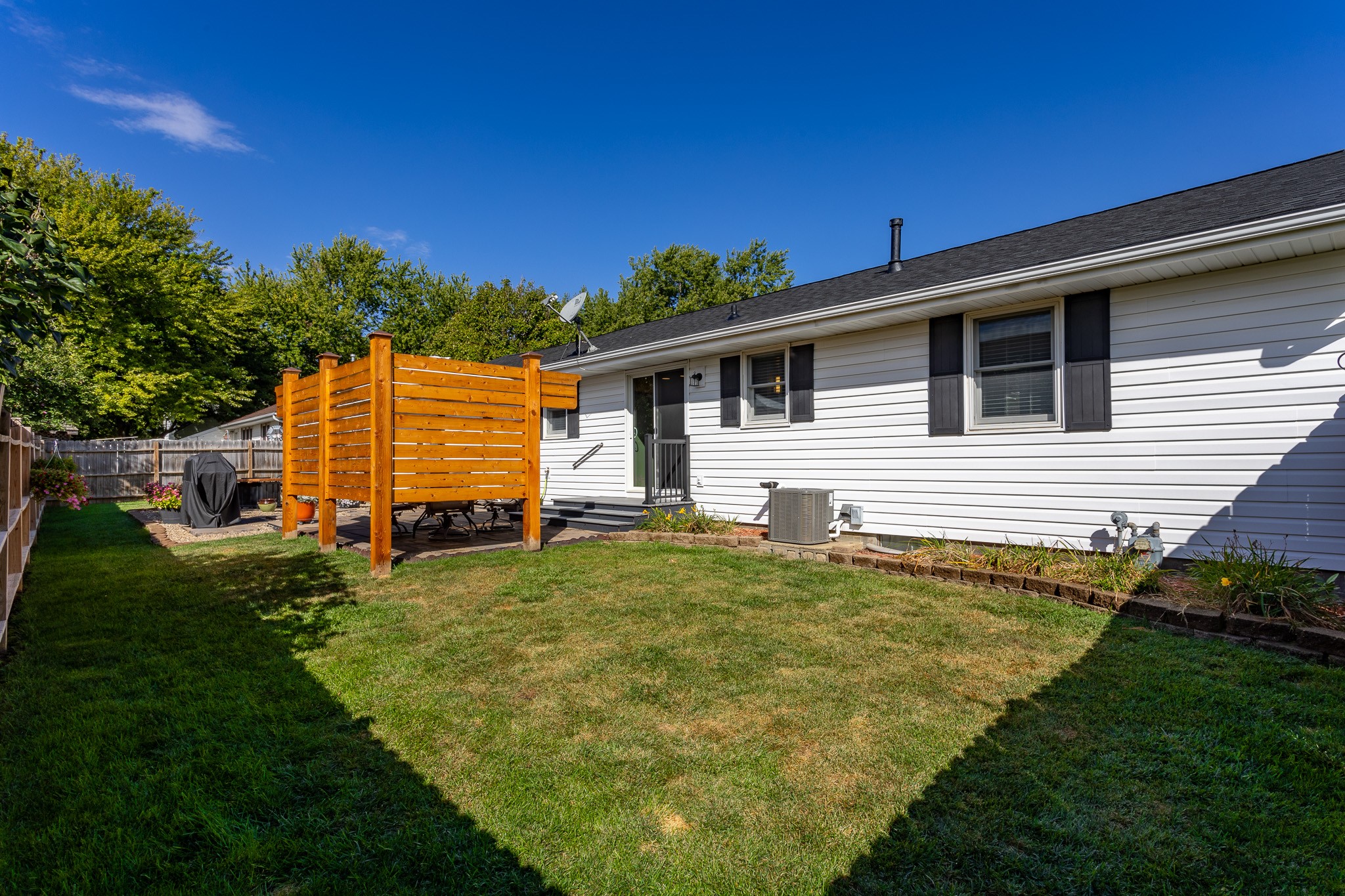 903 Maplecrest Drive