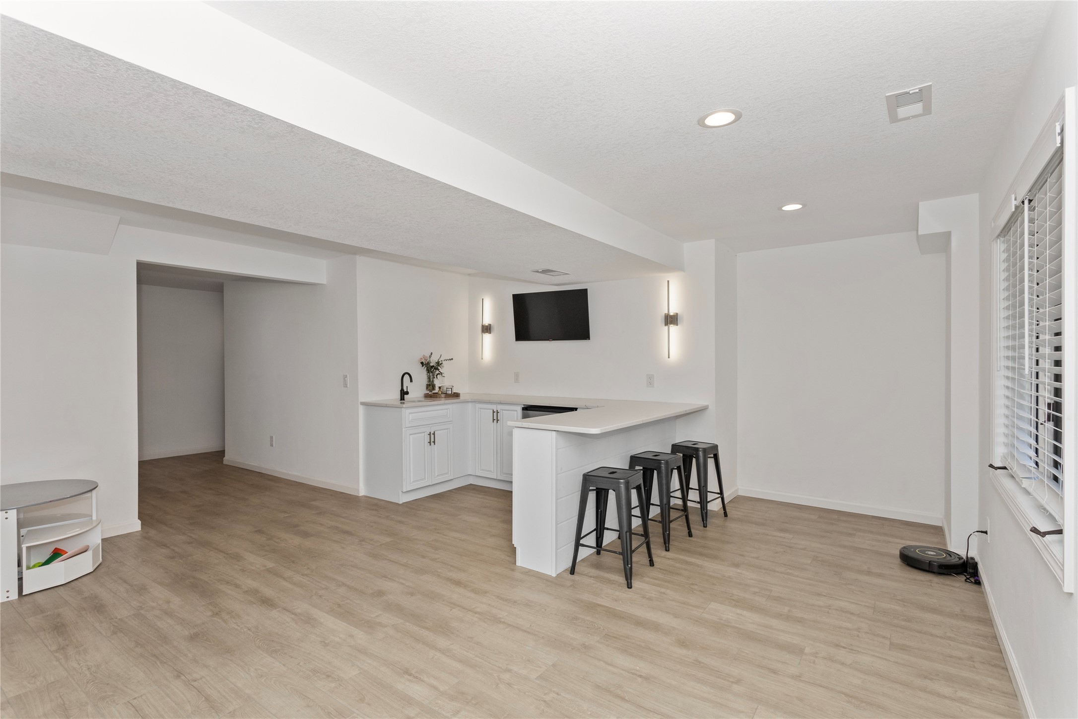 4905 Westbrooke Place