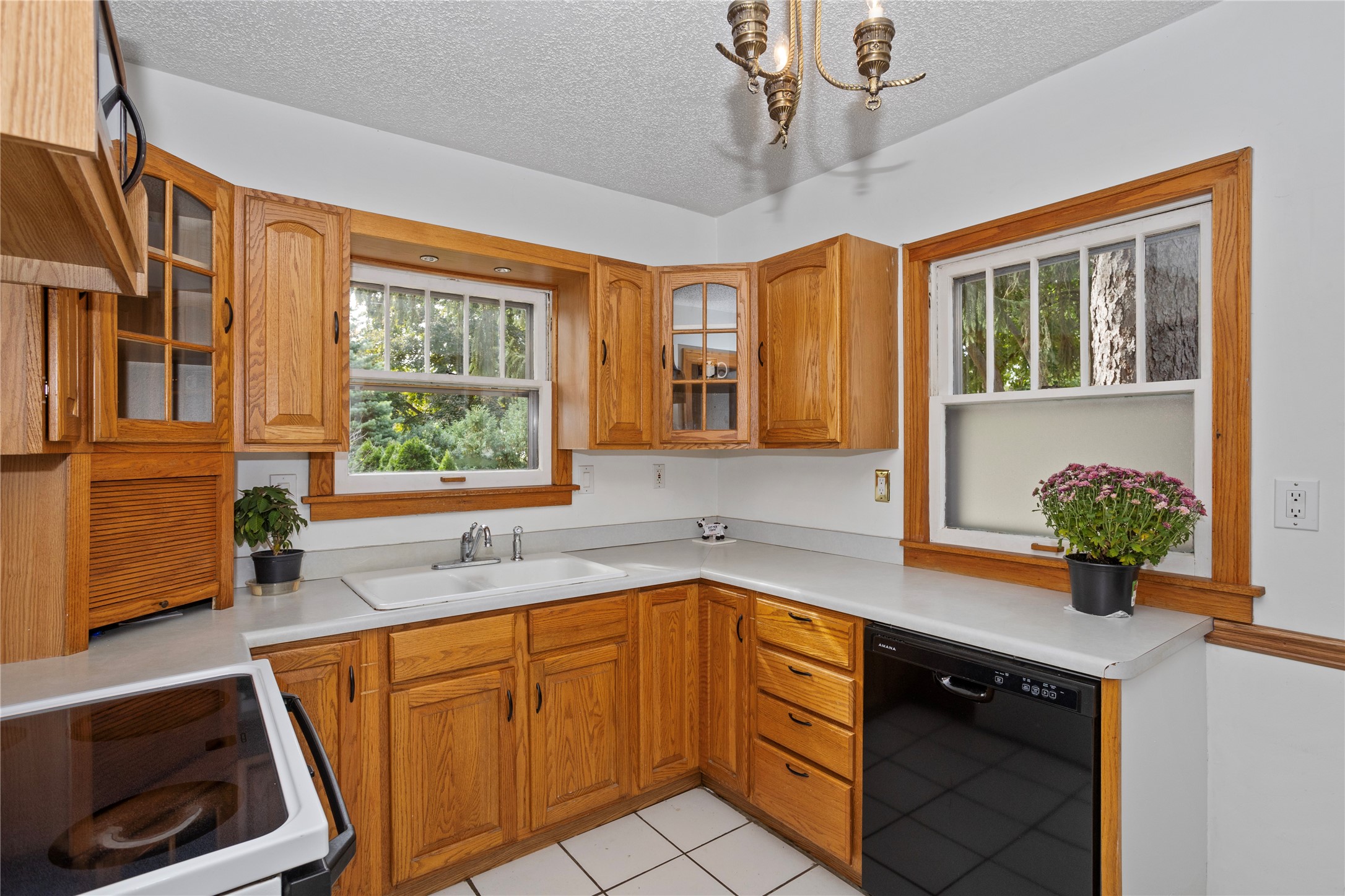 3412 Franklin Avenue