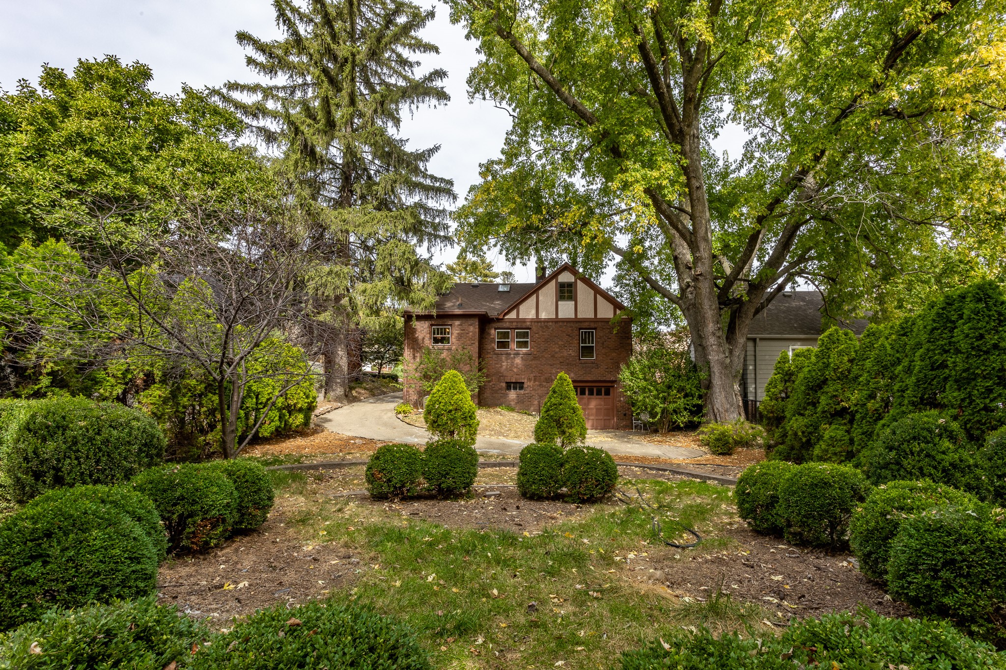 3412 Franklin Avenue