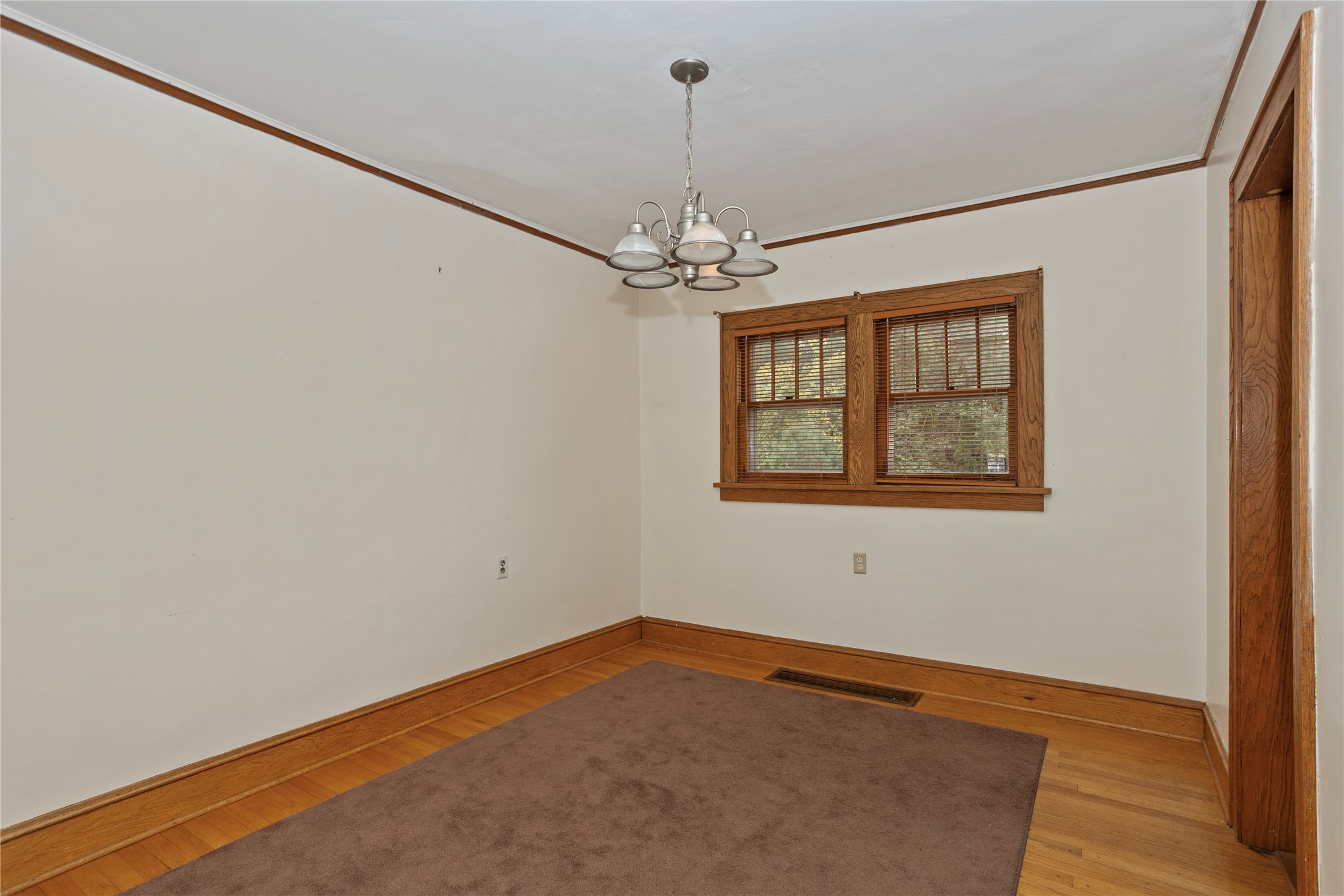 3412 Franklin Avenue