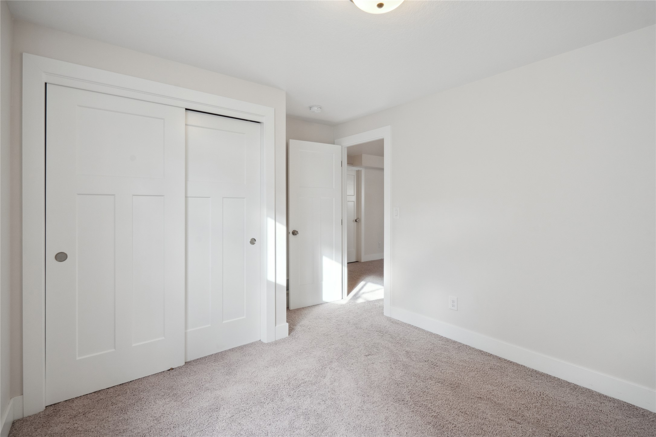 1668 S Redtail Avenue