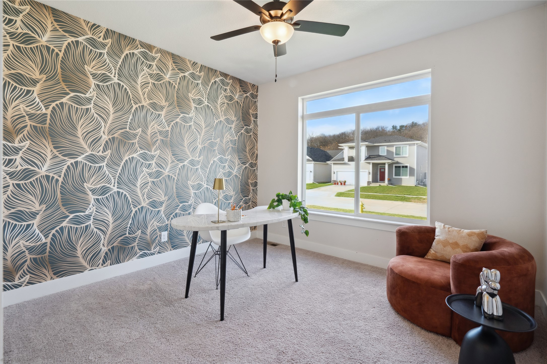 1668 S Redtail Avenue