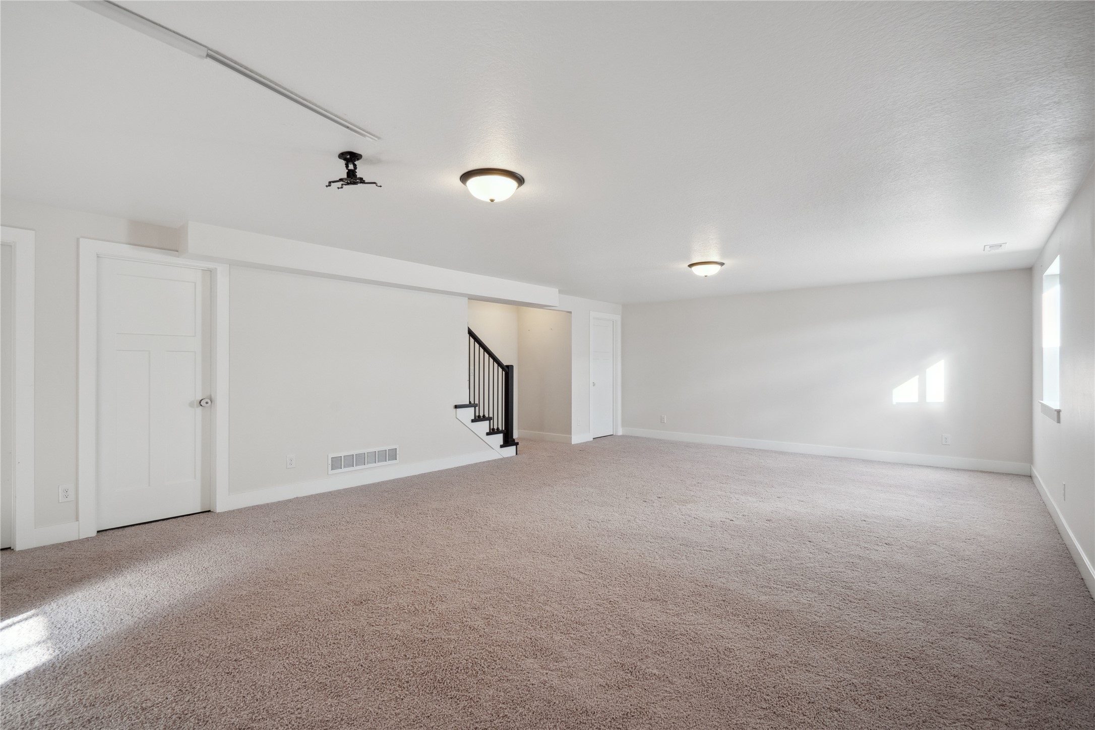 1668 S Redtail Avenue