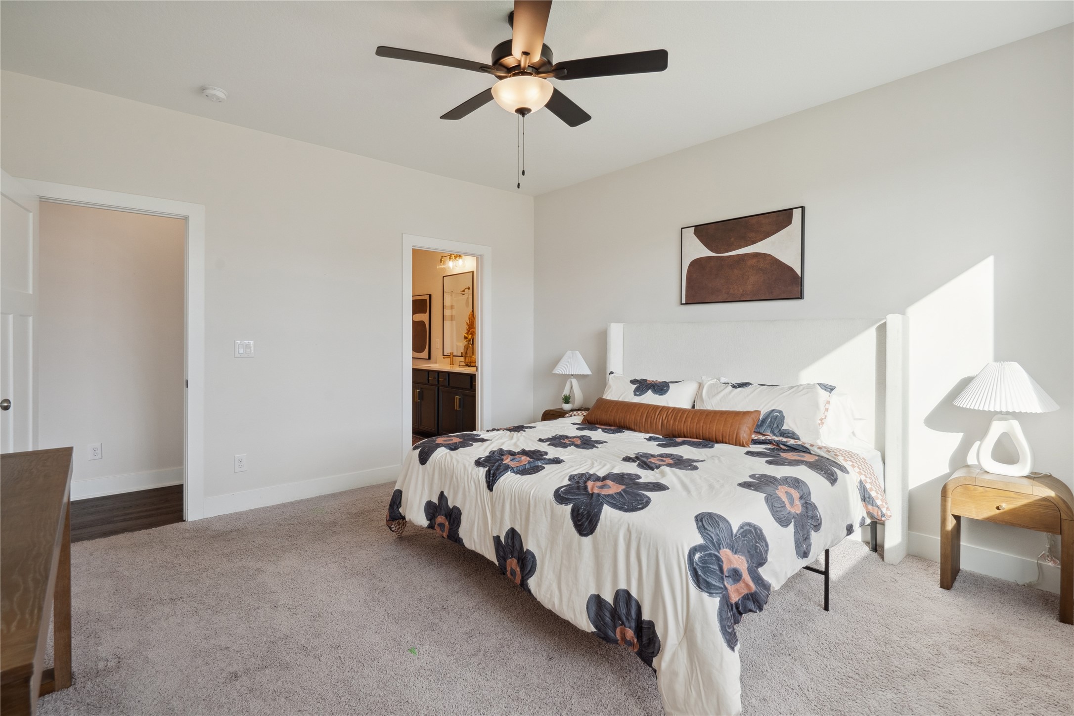 1668 S Redtail Avenue