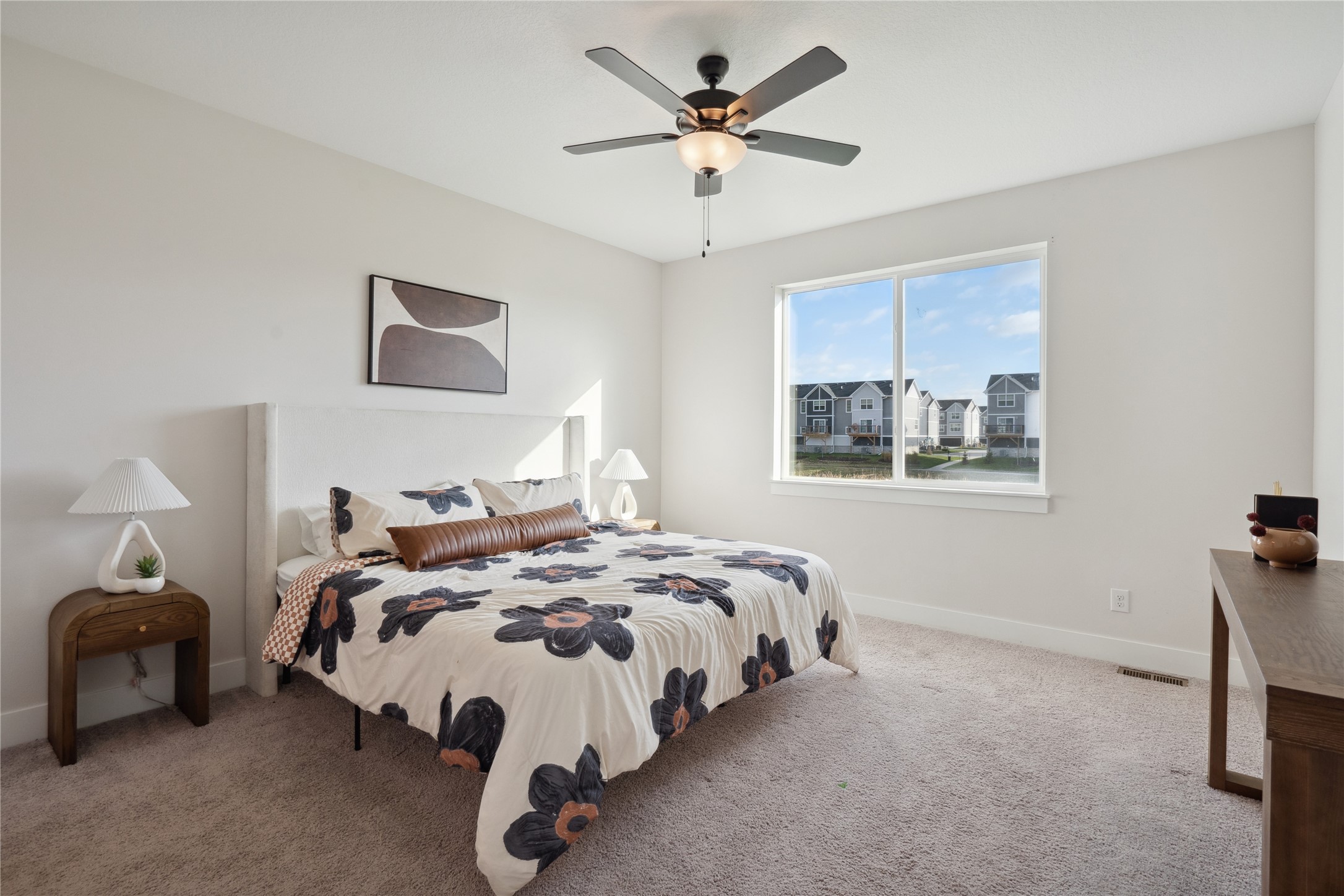 1668 S Redtail Avenue