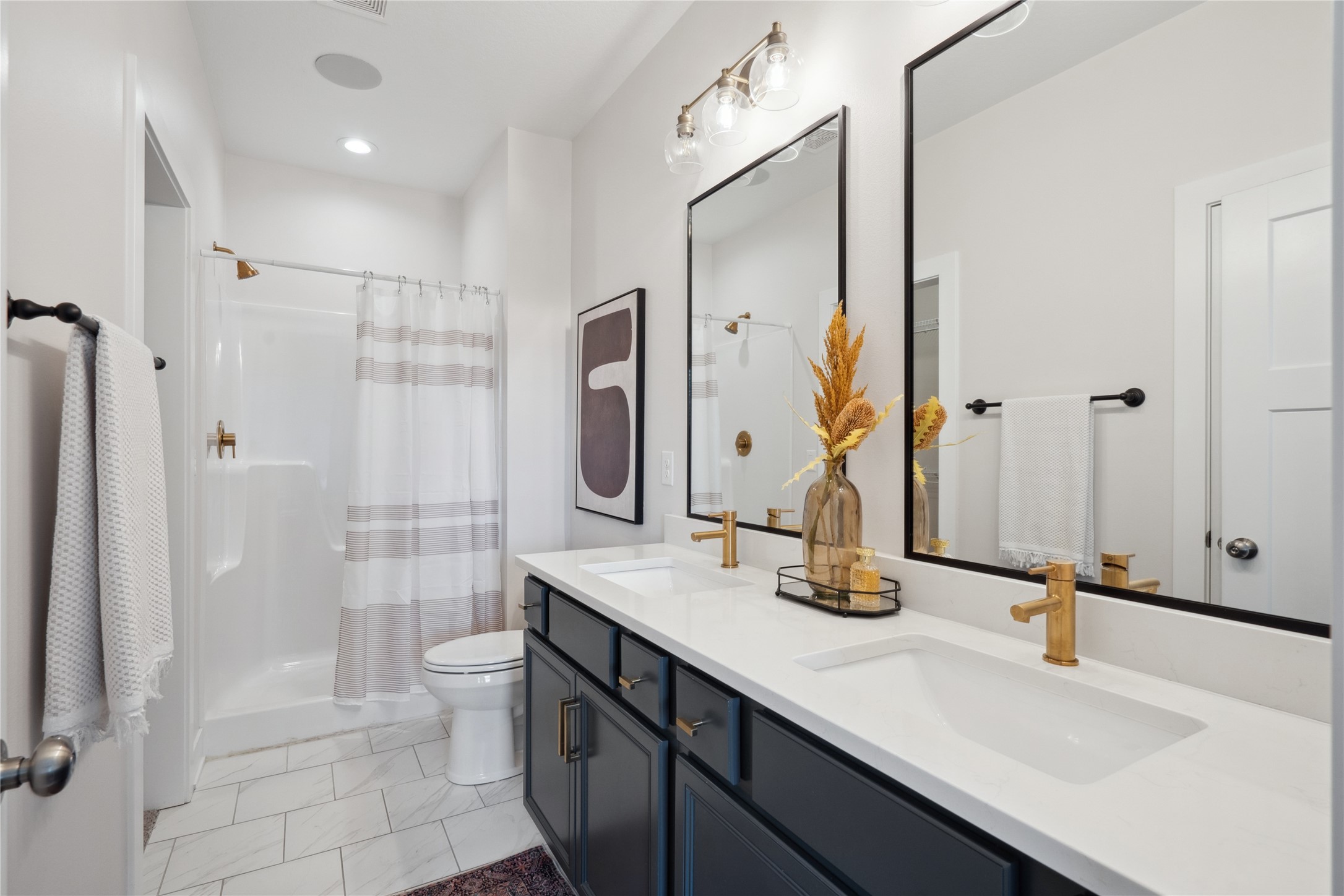 1668 S Redtail Avenue