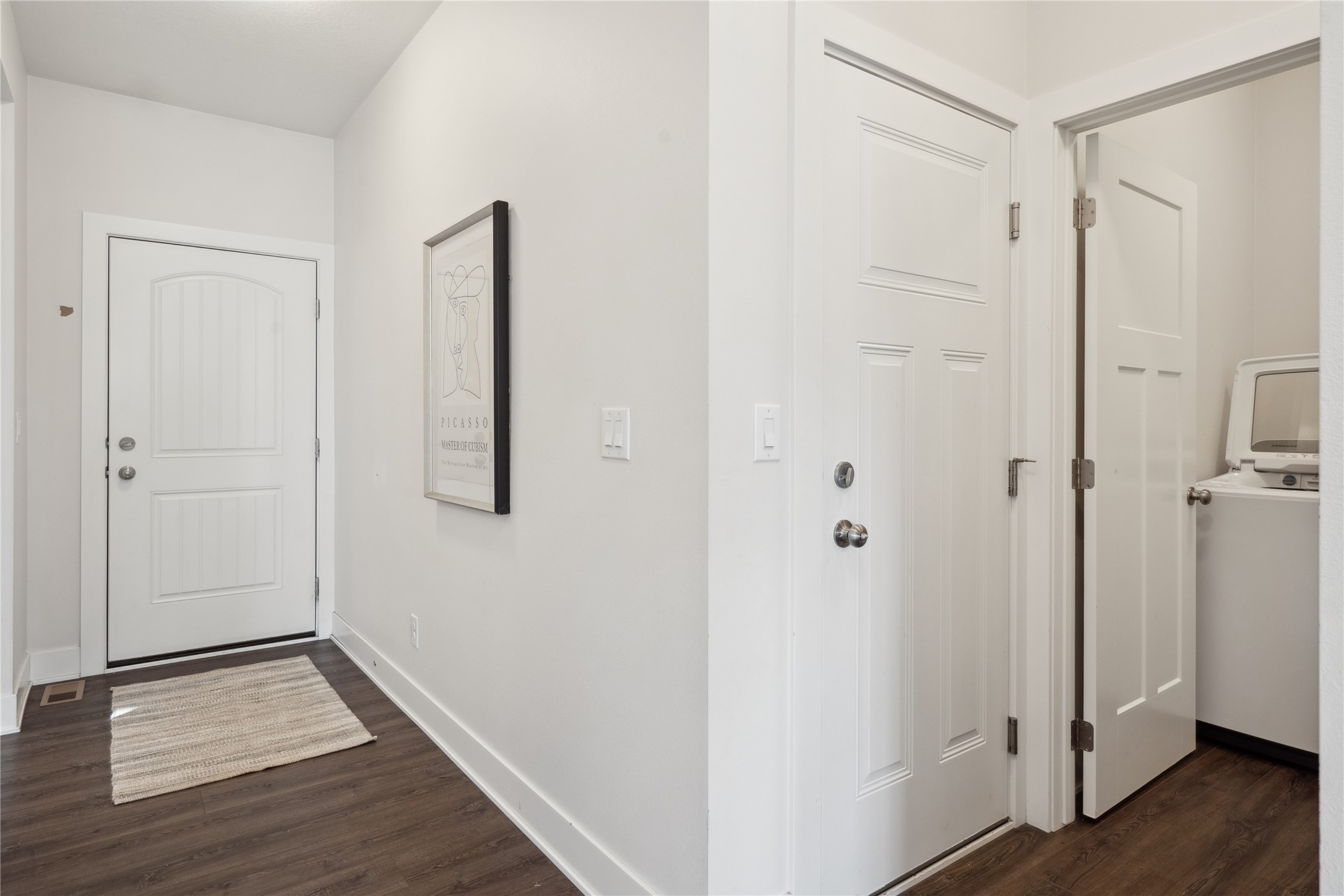 1668 S Redtail Avenue