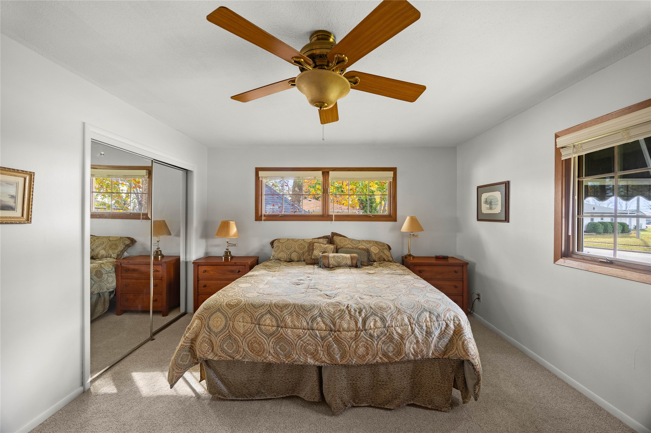 1202 SW Kenworthy Drive