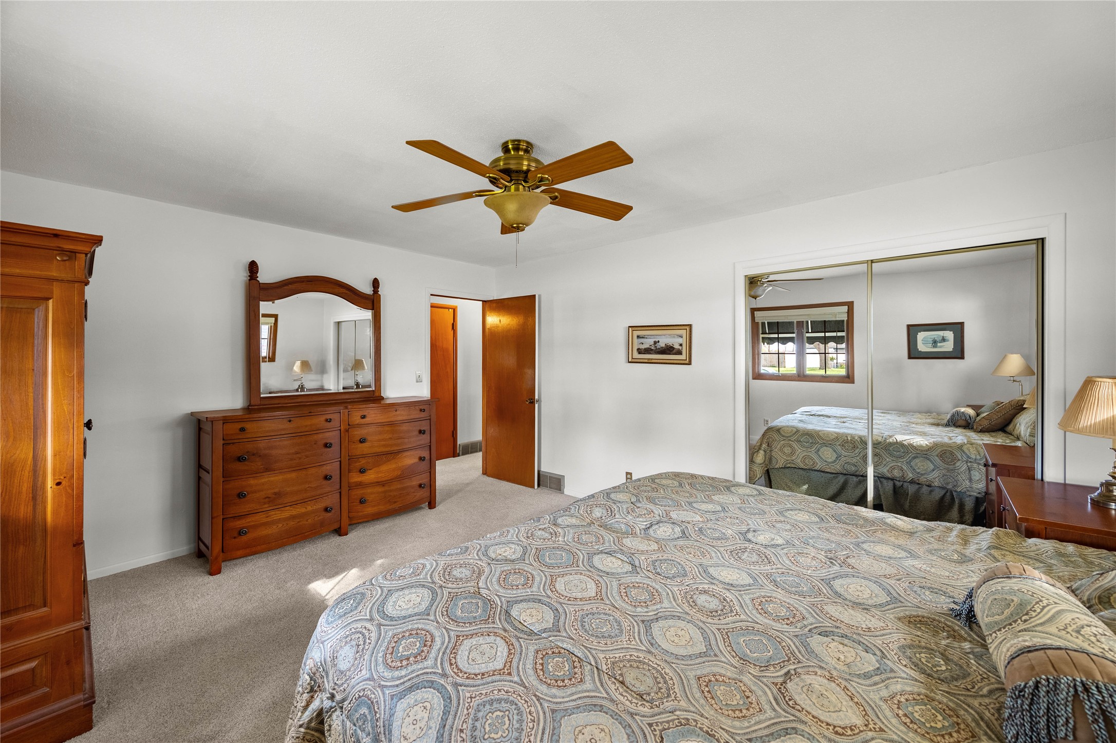 1202 SW Kenworthy Drive