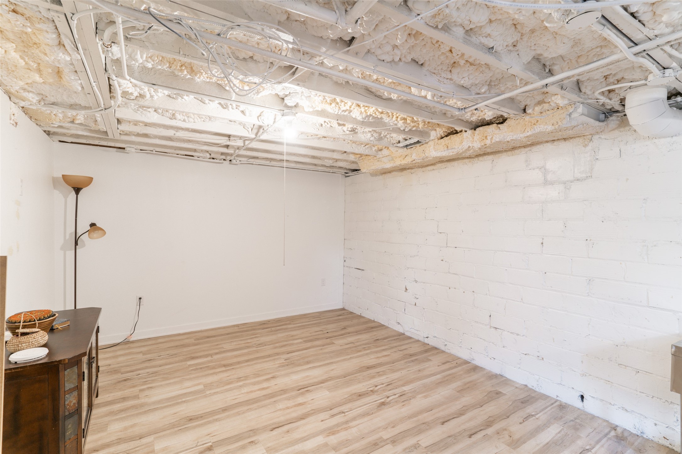 3815 Kingman Boulevard