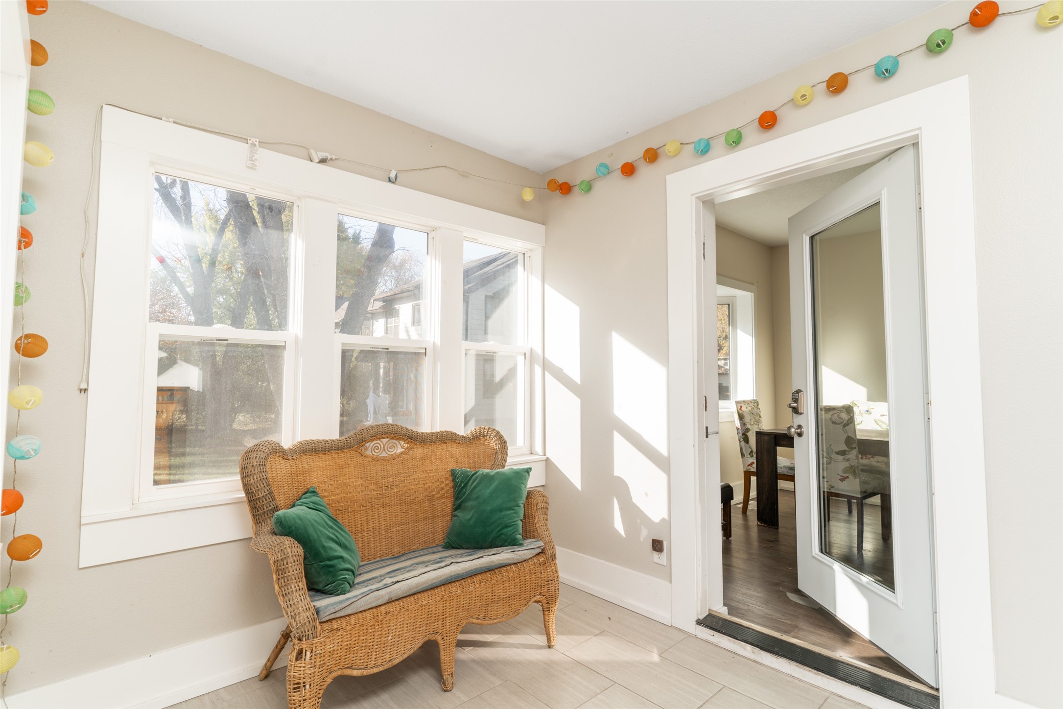 3815 Kingman Boulevard