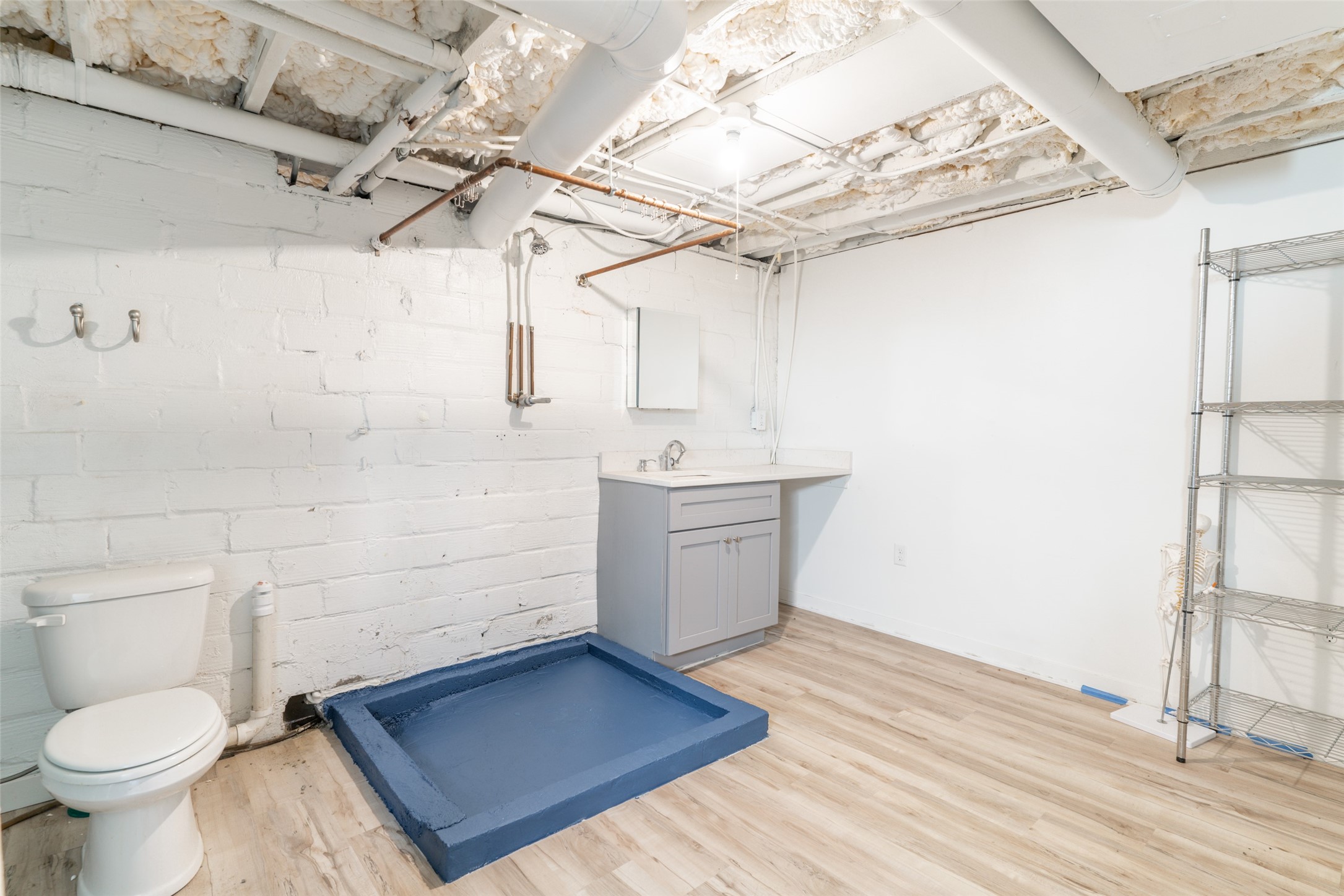 3815 Kingman Boulevard