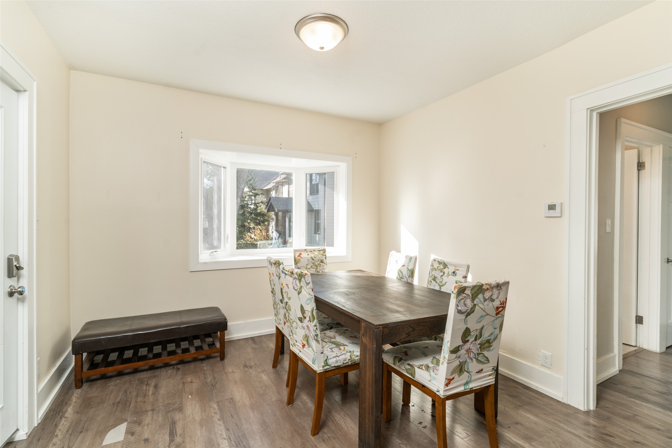 3815 Kingman Boulevard