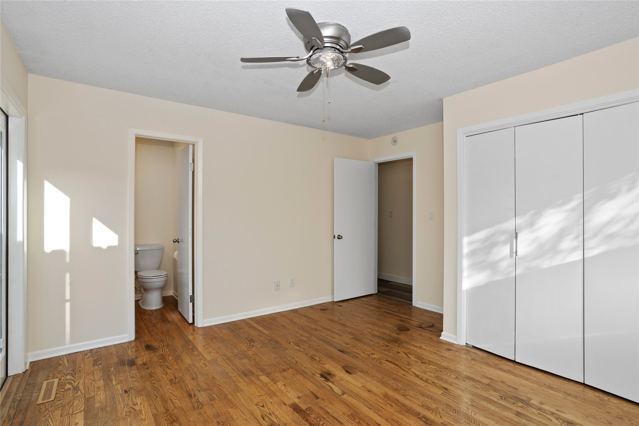 902 NW Greenwood Street