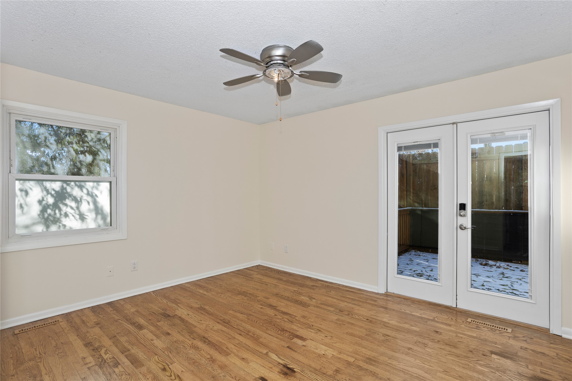 902 NW Greenwood Street