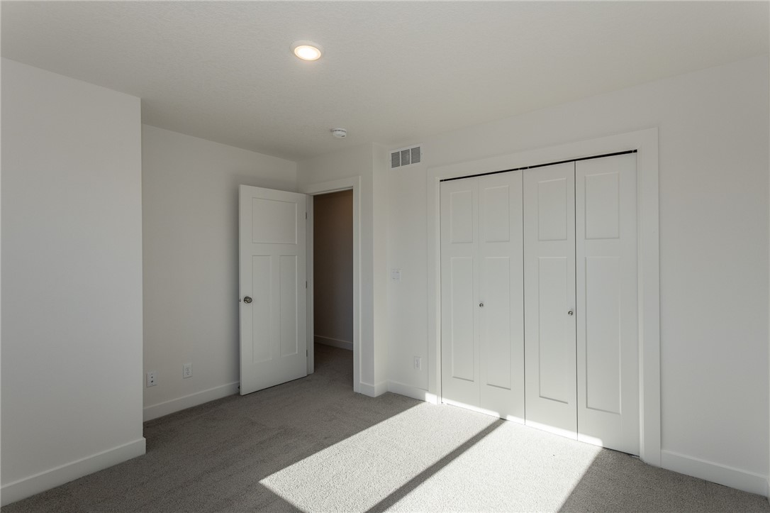 619 Plainside Avenue