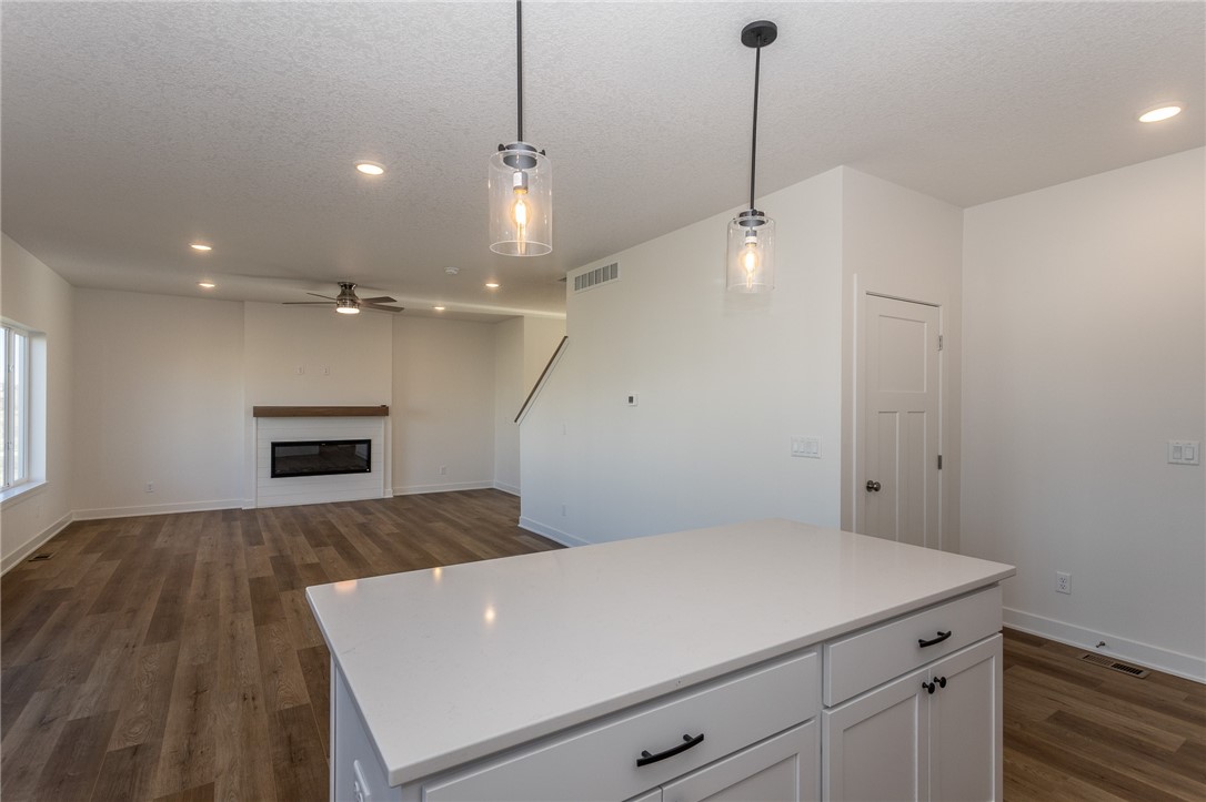 619 Plainside Avenue