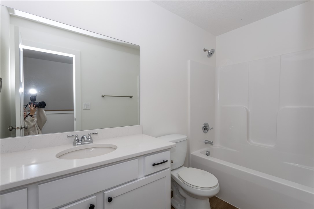 619 Plainside Avenue