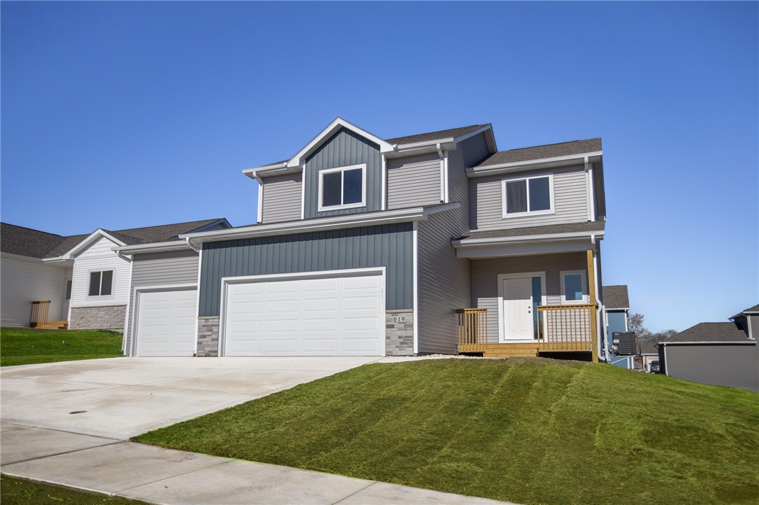 619 Plainside Avenue