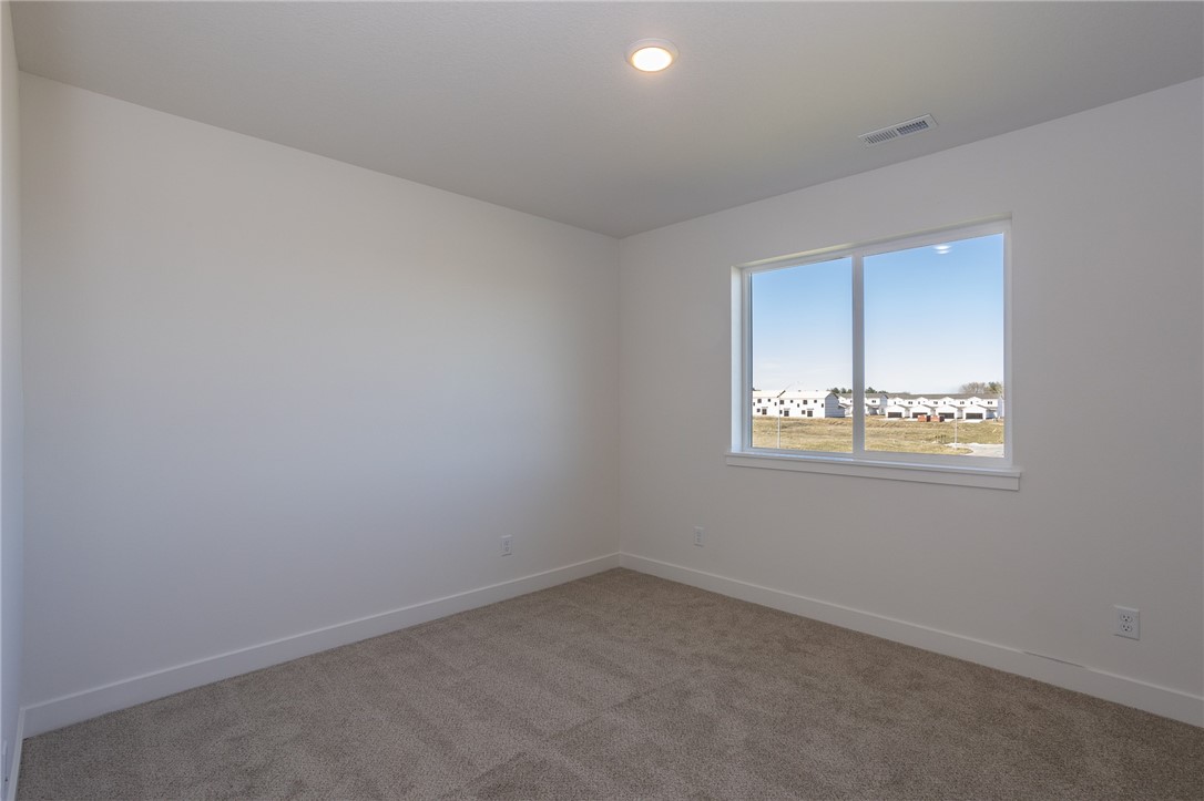 631 Plainside Avenue