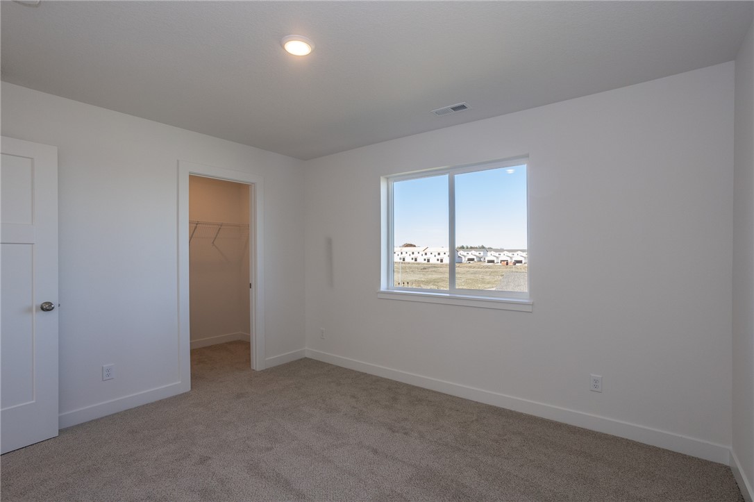 631 Plainside Avenue