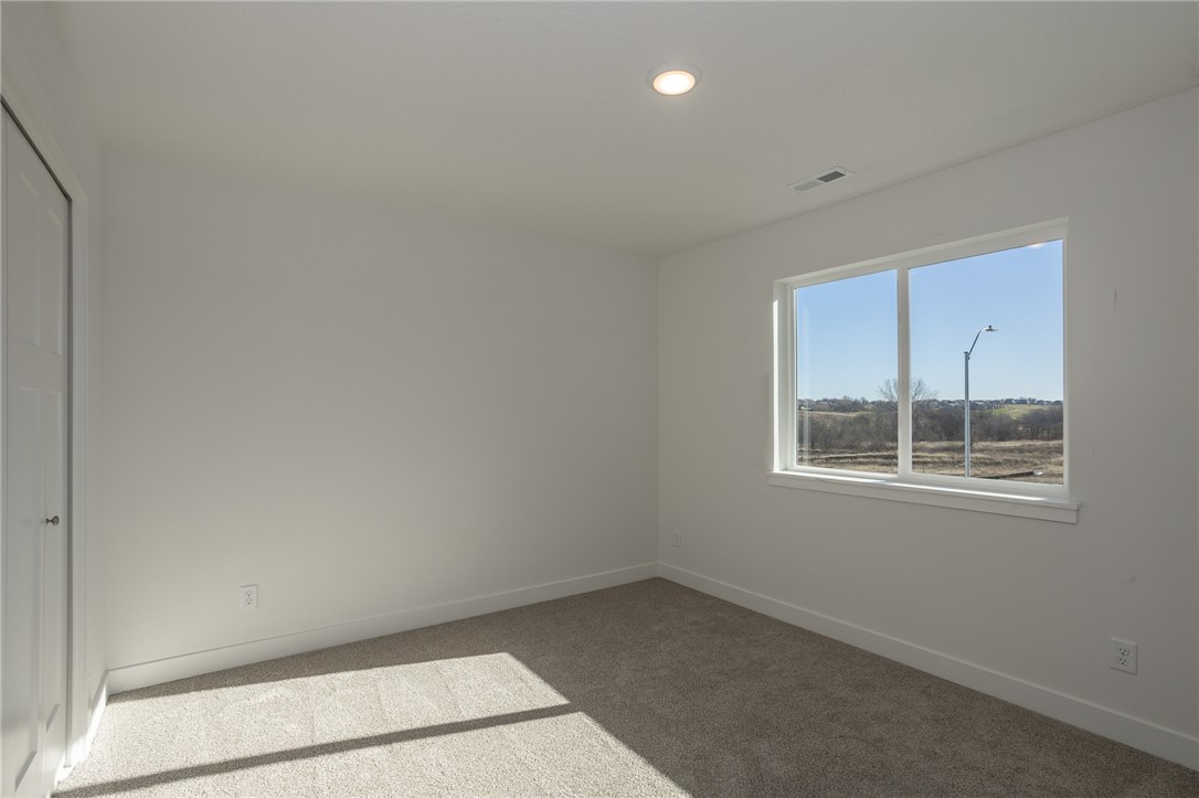 631 Plainside Avenue