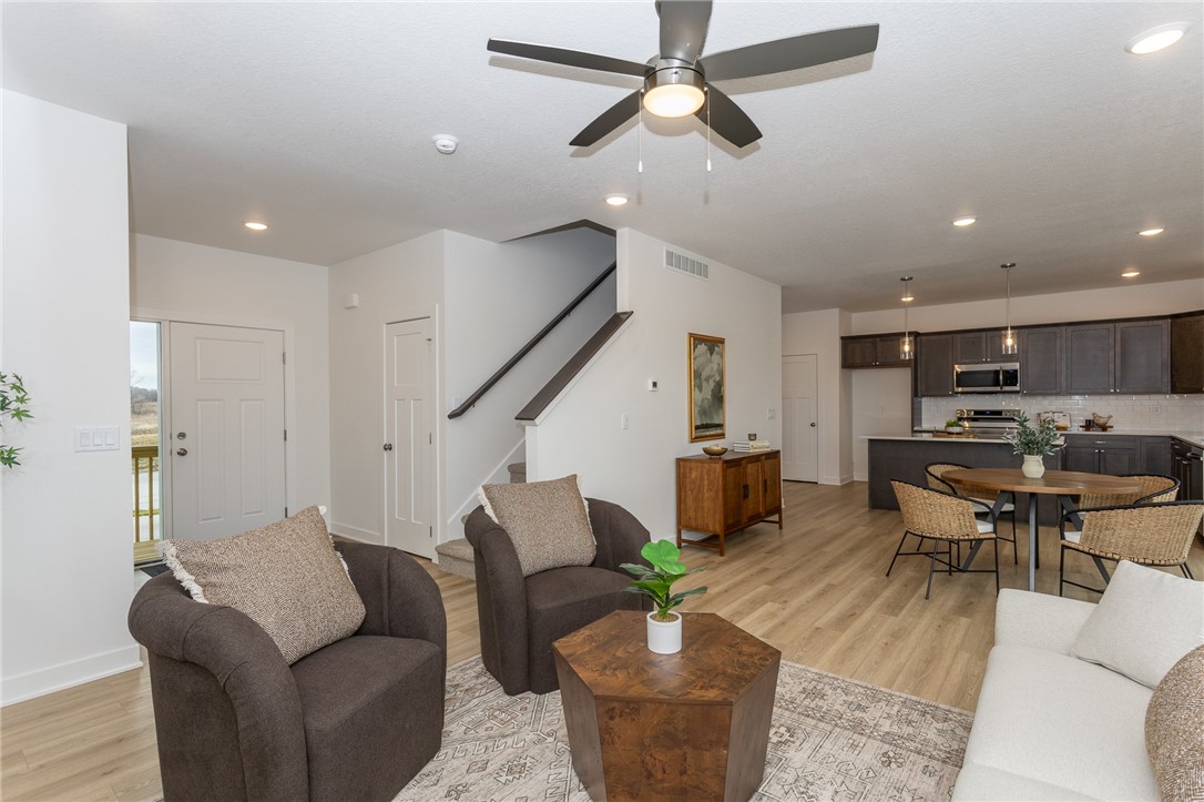 631 Plainside Avenue